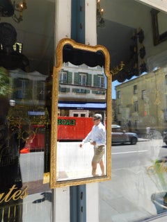 English Queen Anne Gilt Wood and Gesso Wall Mirror with Original Glass, C. 1750