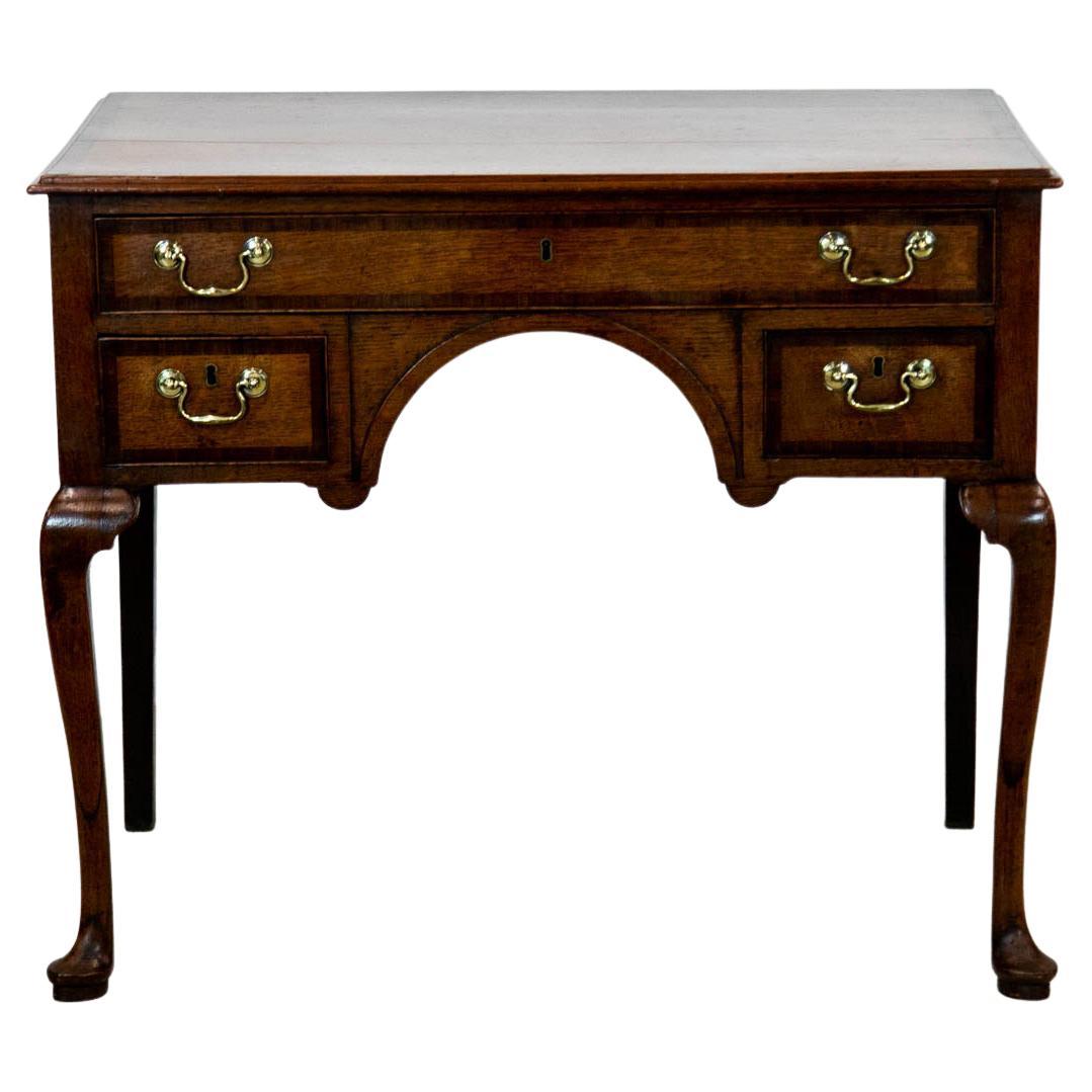 table Commode basse anglaise Queen Anne