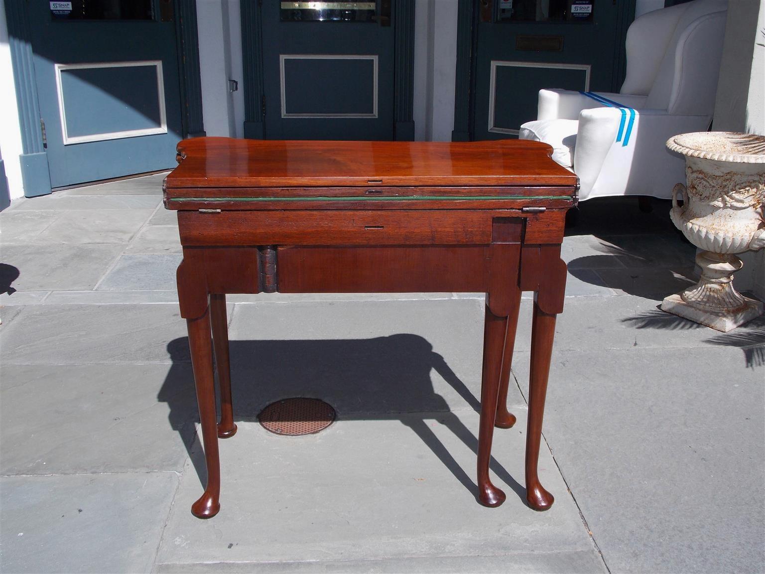 English Queen Anne Mahogany Hinged Triple Top Inlaid Trumpet Game Table, C. 1730 For Sale 4