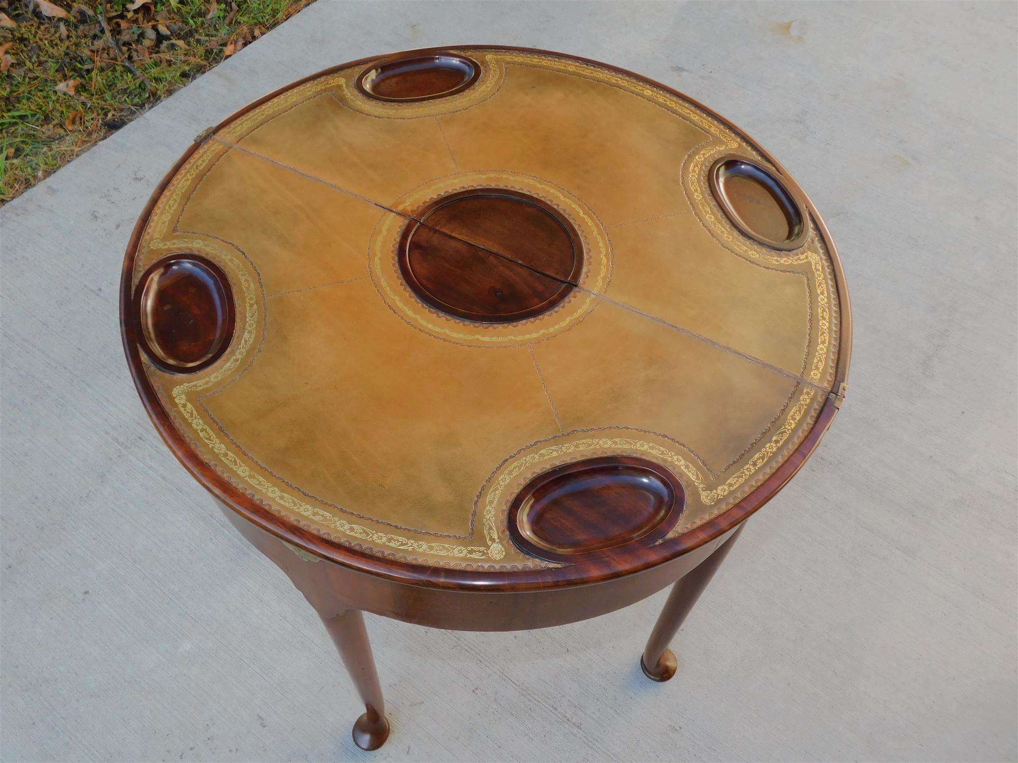 English Queen Anne Mahogany Leather Interior Game Table with Pad Feet, C. 1740 In Excellent Condition For Sale In Charleston, SC