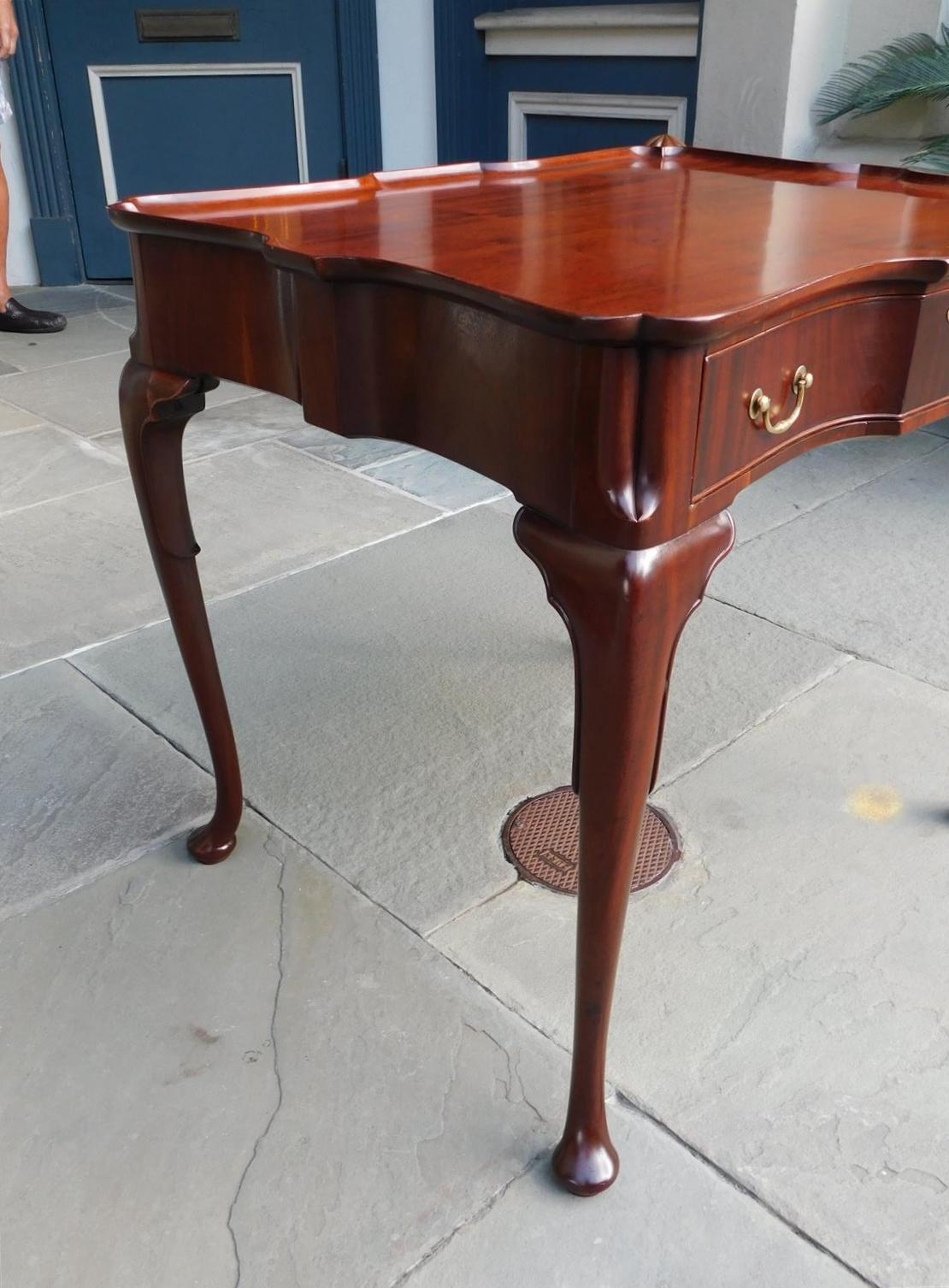 English Queen Anne Mahogany Serpentine One Drawer Tea Table Orig. Brasses C 1740 For Sale 10