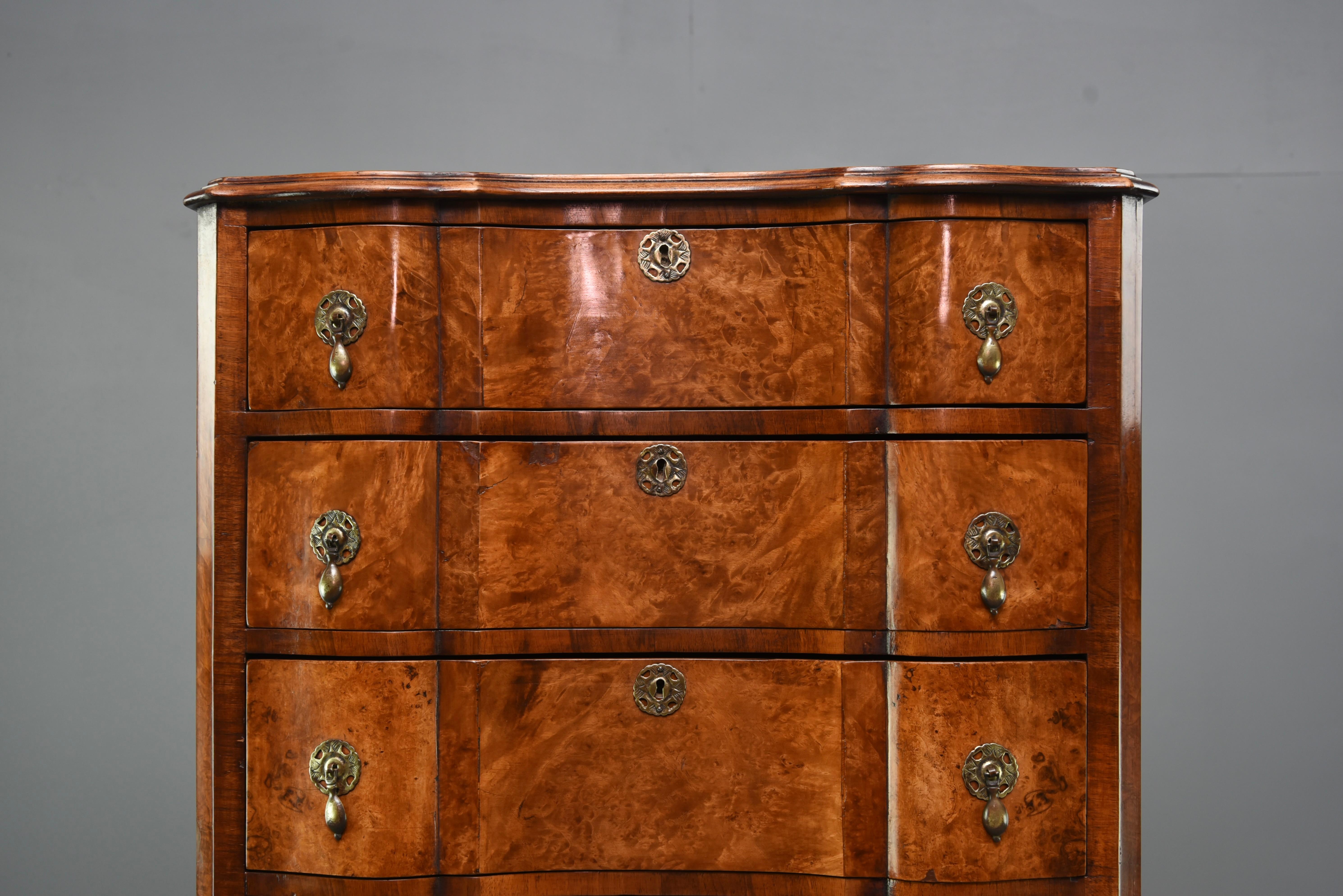 English Queen Anne Style Burr Walnut Chest of Drawers 1