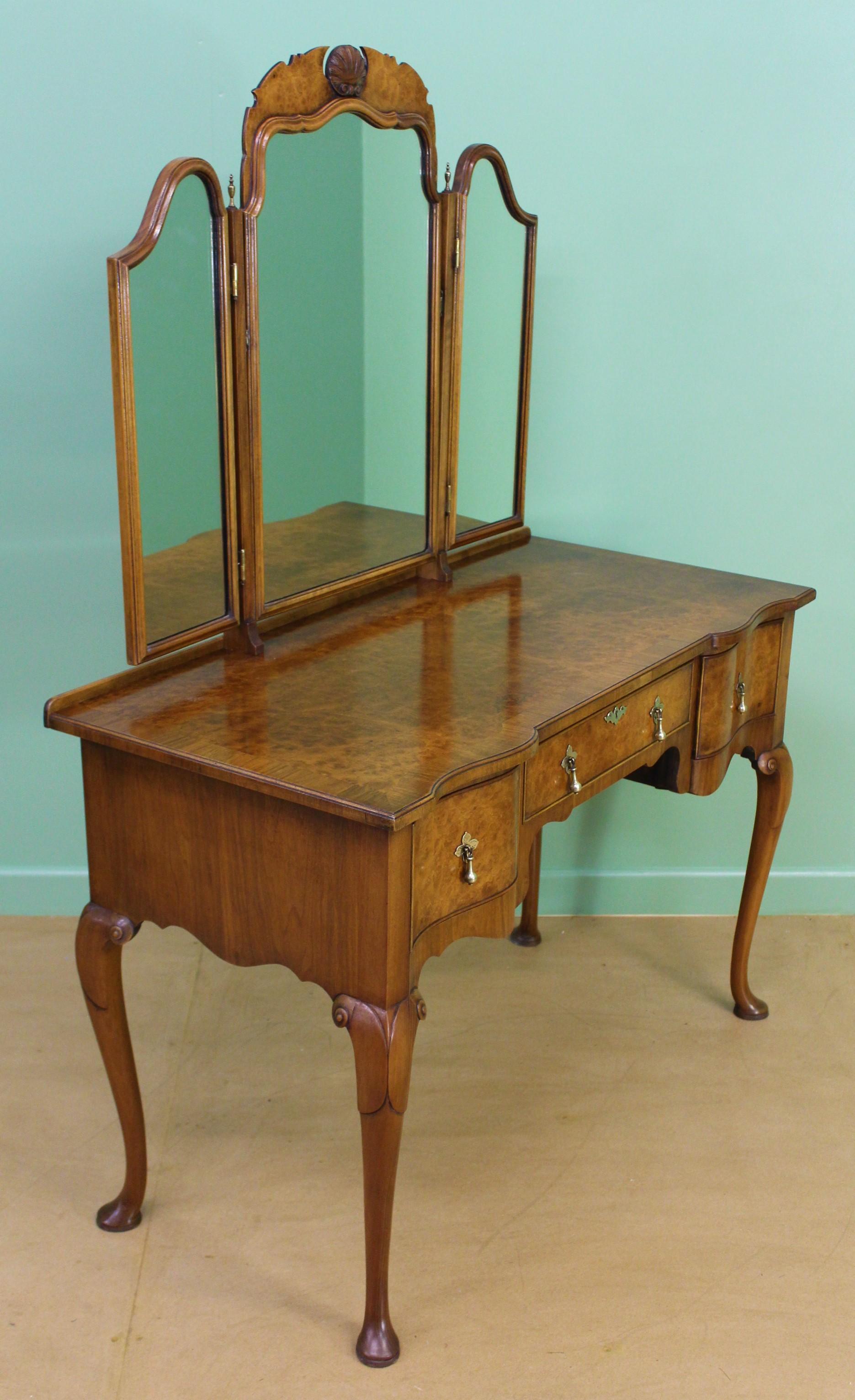 English Queen Anne Style Burr Walnut Dressing Table 7