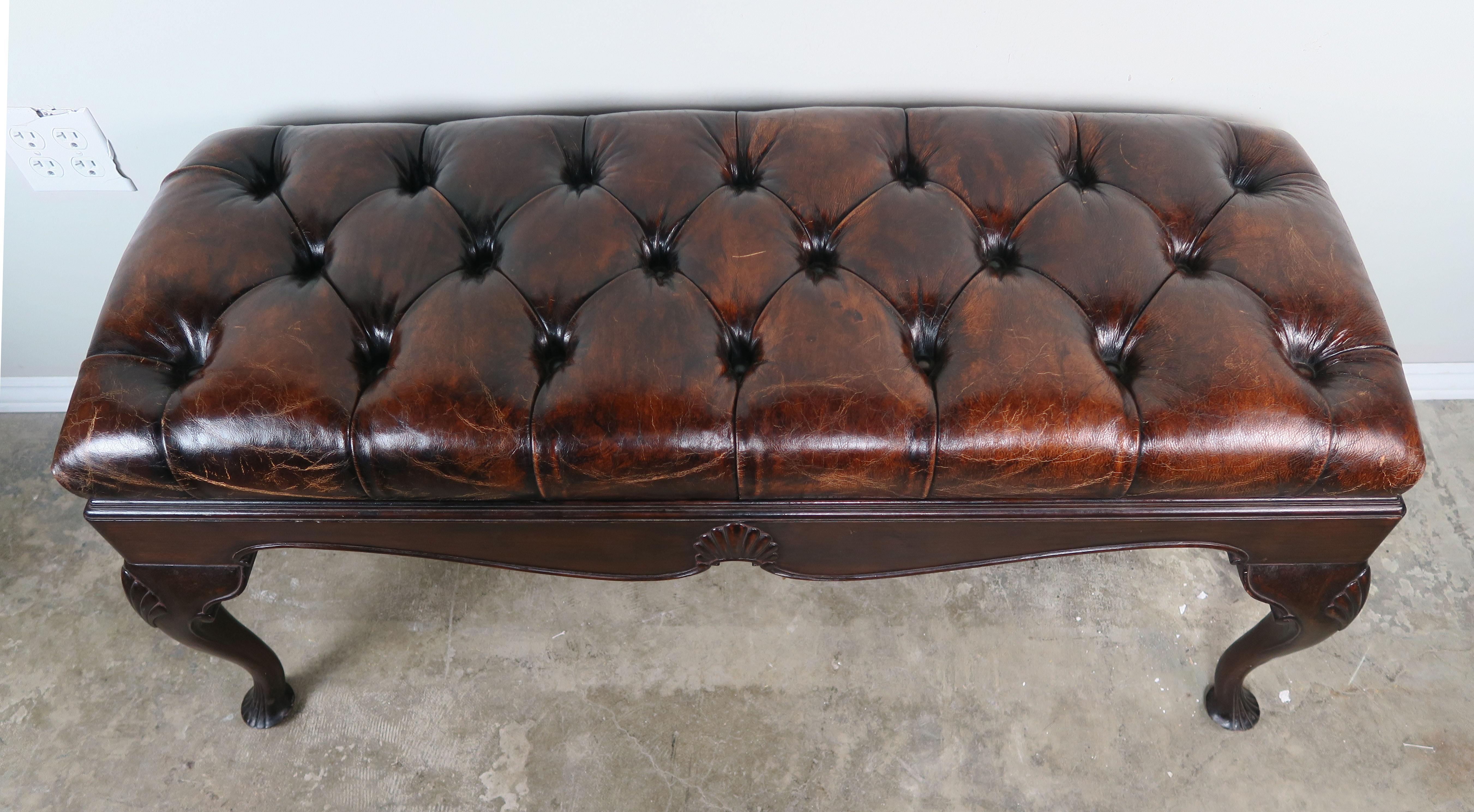 Early 20th Century English Queen Anne Style Leather Tufted Bench, circa 1900