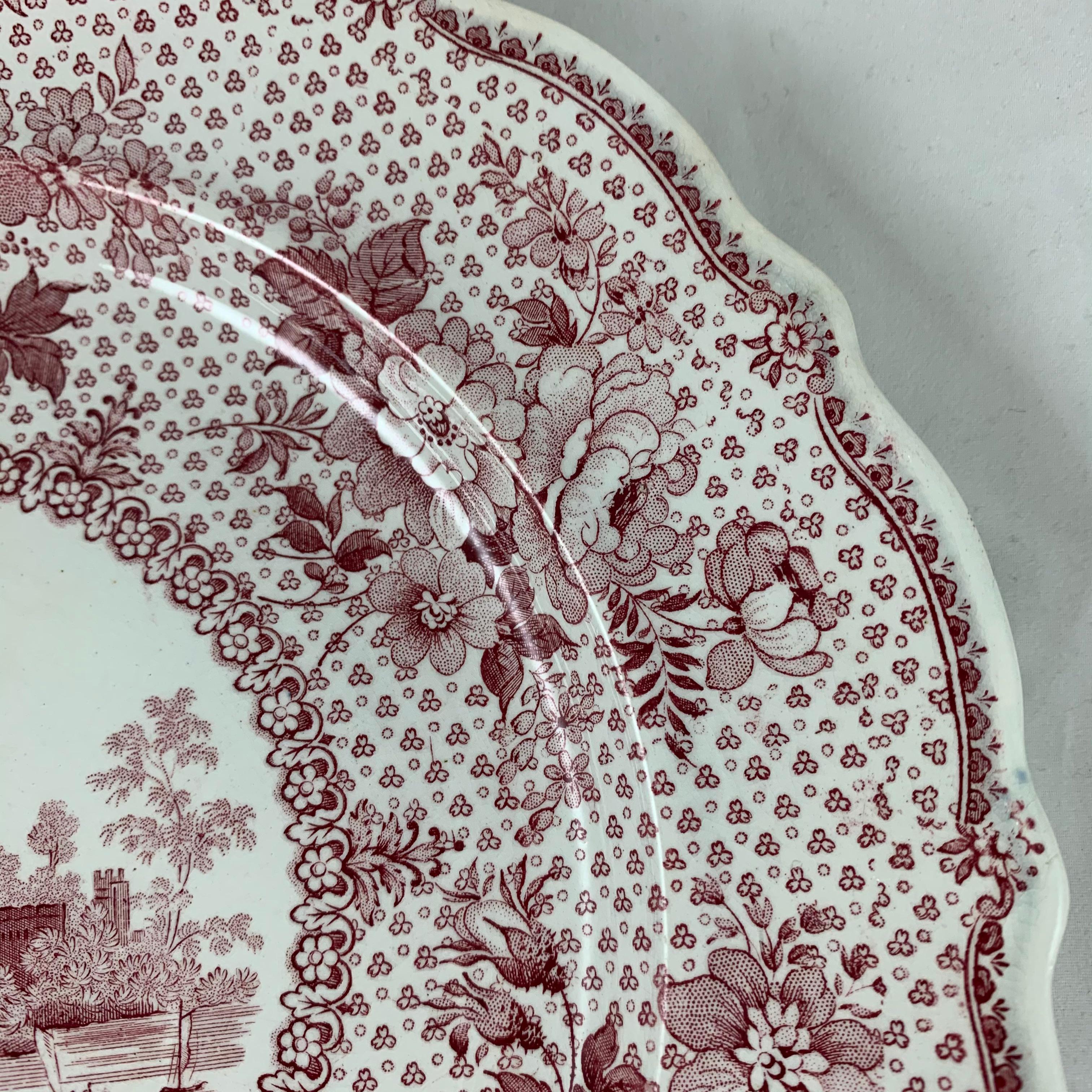 XIXe siècle Assiettes plates en porcelaine anglaise Ralph Stevenson Windsor Castle rouge transfert, ensemble/4 en vente