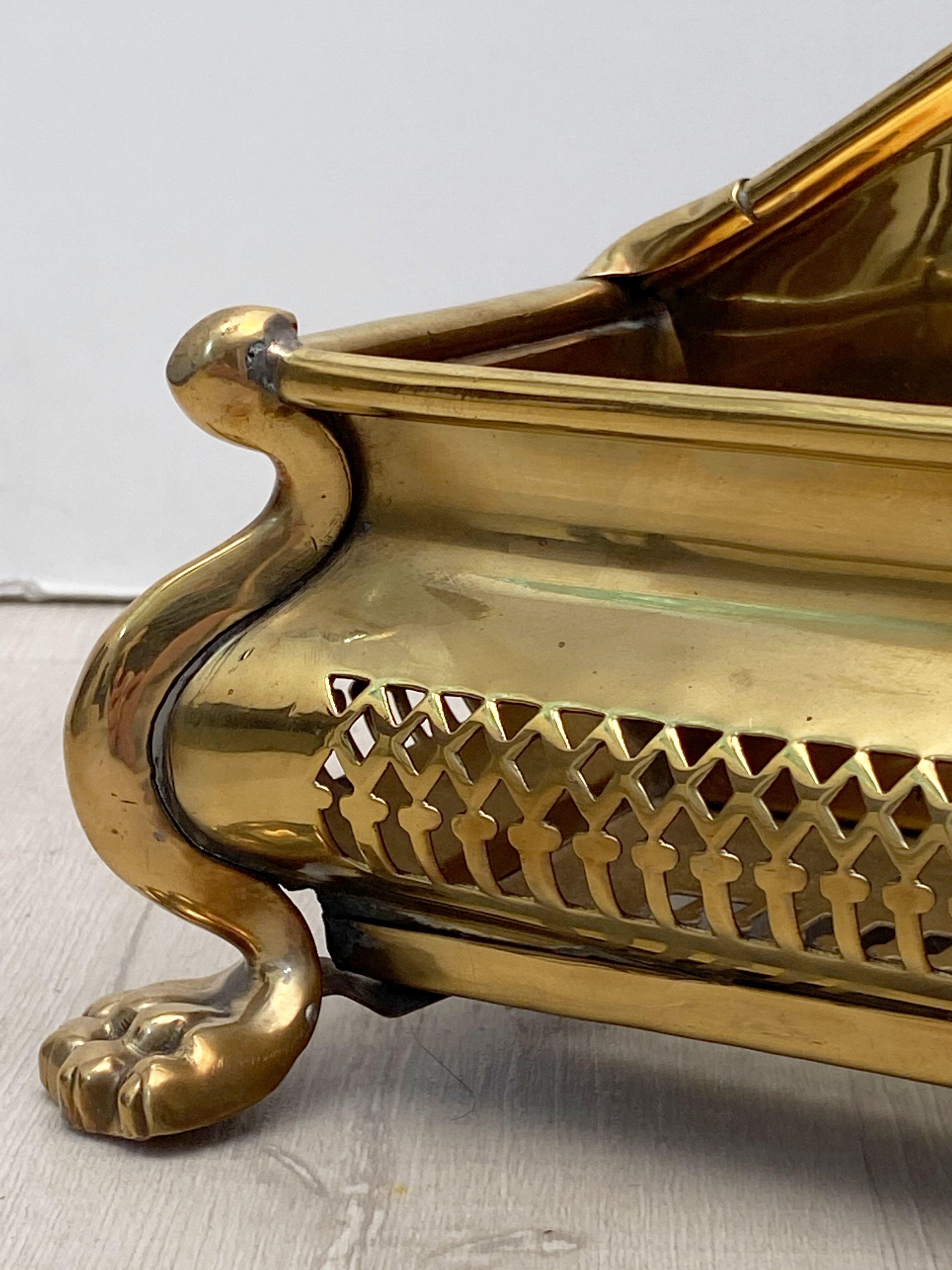 English Rectangular Cutlery Tray of Brass on Lion's Paw Feet 13