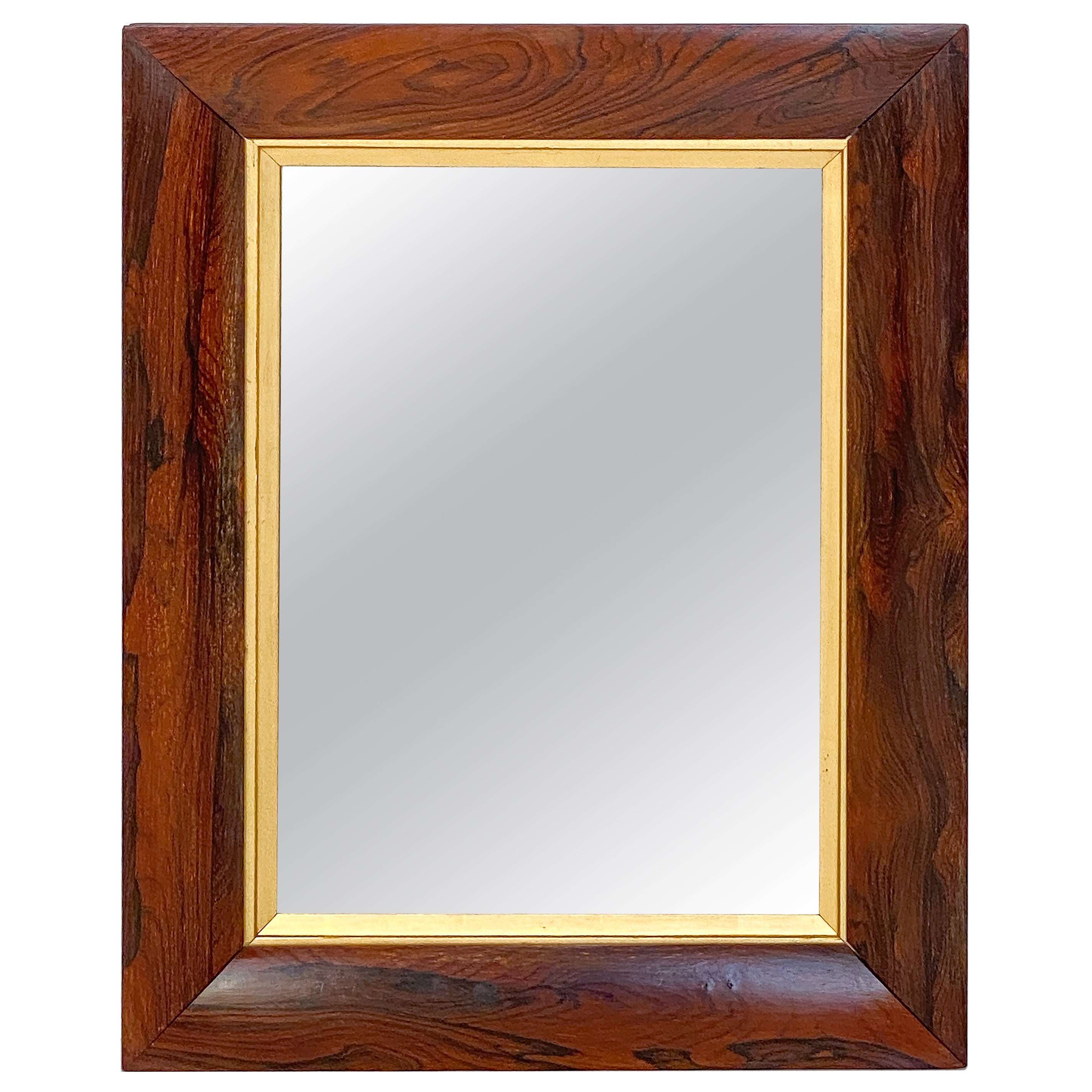 English Rectangular Mirror With Figured Wood Frame (H 24 3/4 x W 19 3/4) For Sale