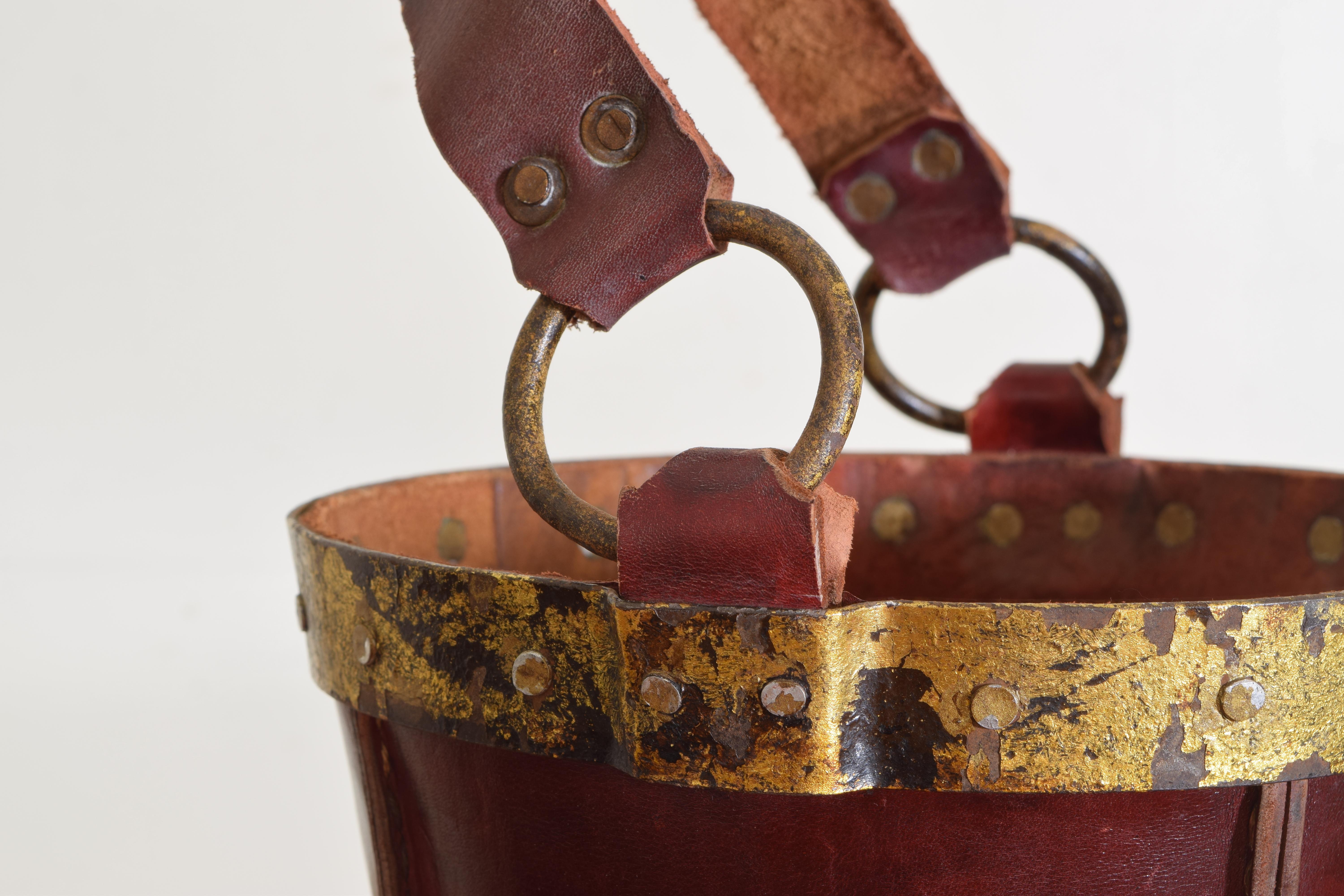 English Red Leather Fire Bucket, Early 20th Century In Good Condition In Atlanta, GA