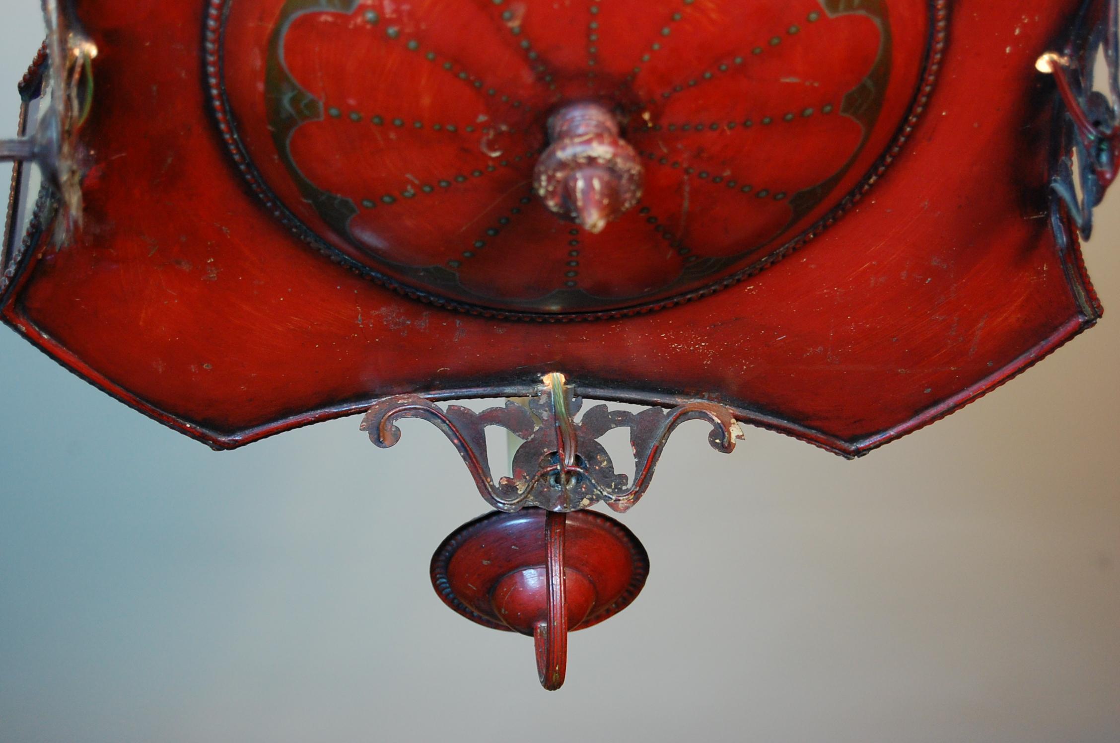 French Red Painted & Decorated Tole Chandelier with Mirrored Panels, circa 1900 For Sale 2