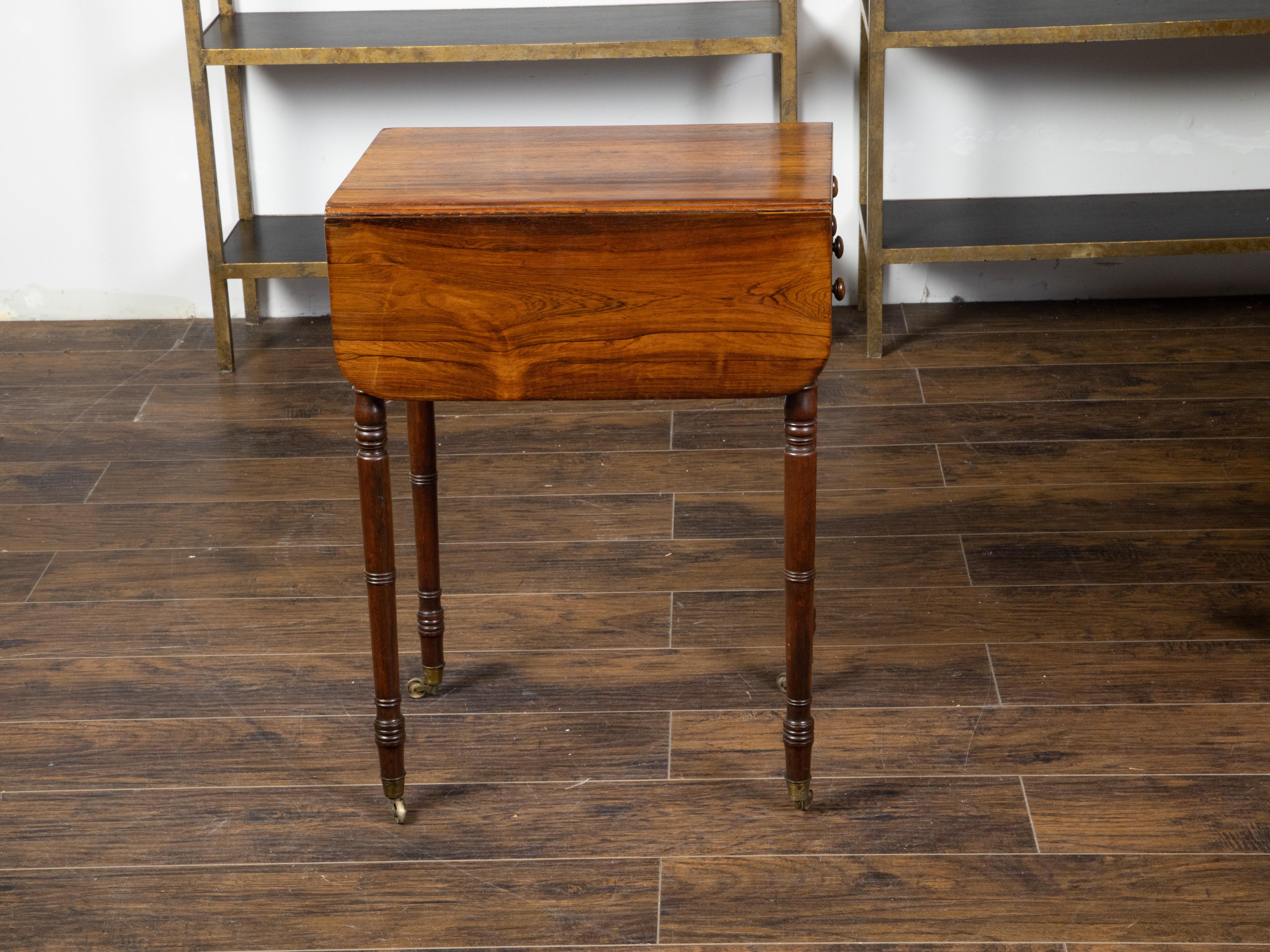 English Regency 1820s Mahogany Pembroke Table with Drop Leaves and Drawers For Sale 3