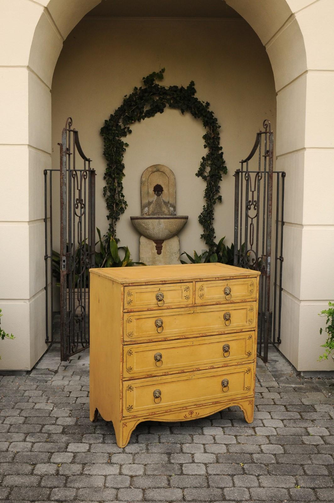 English Regency 1830s Five-Drawer Goldenrod Painted Commode with Floral Accents In Good Condition In Atlanta, GA