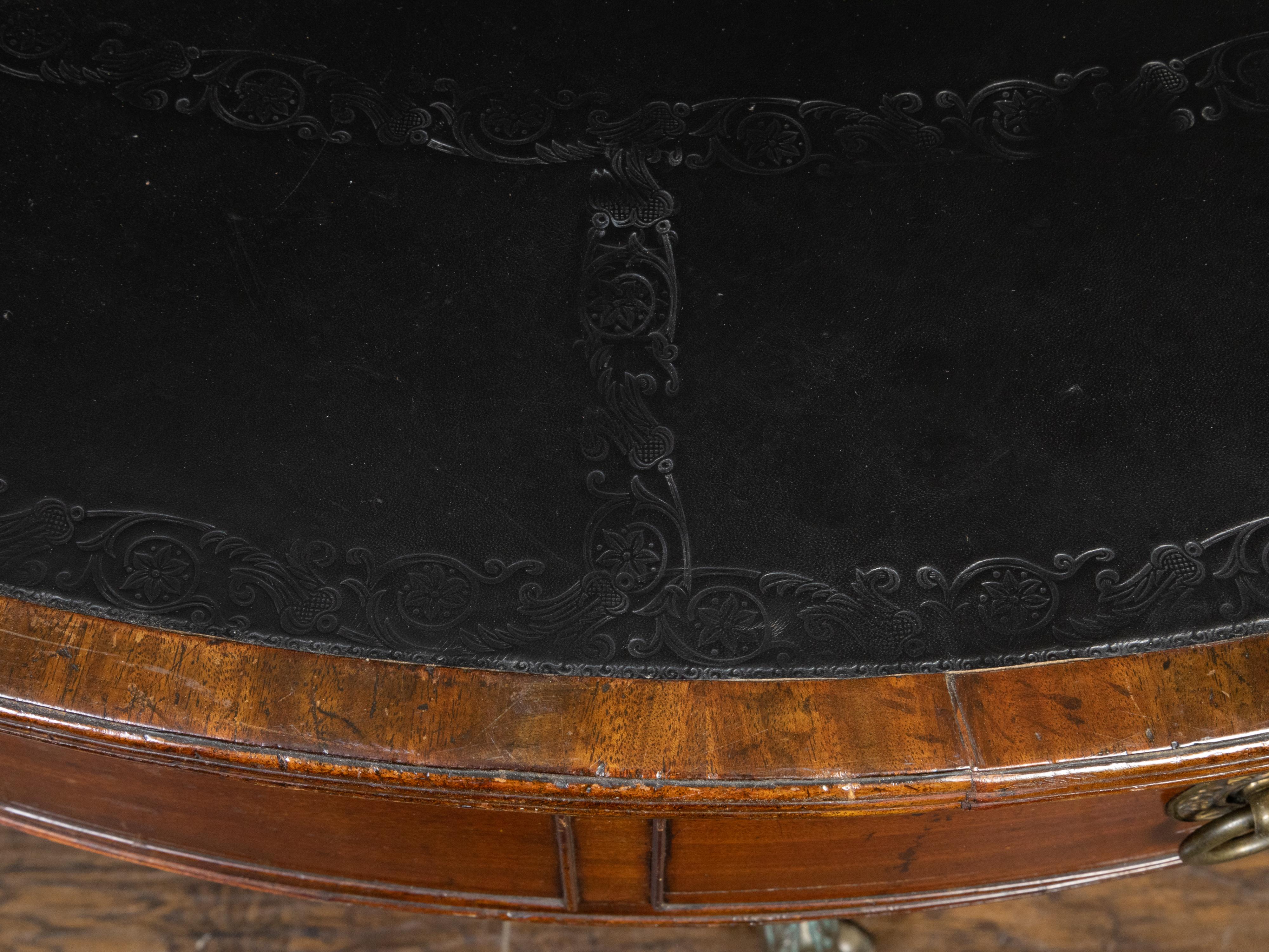 English Regency 1840s Mahogany Rent Table with Leather Top and Eight Drawers In Good Condition For Sale In Atlanta, GA