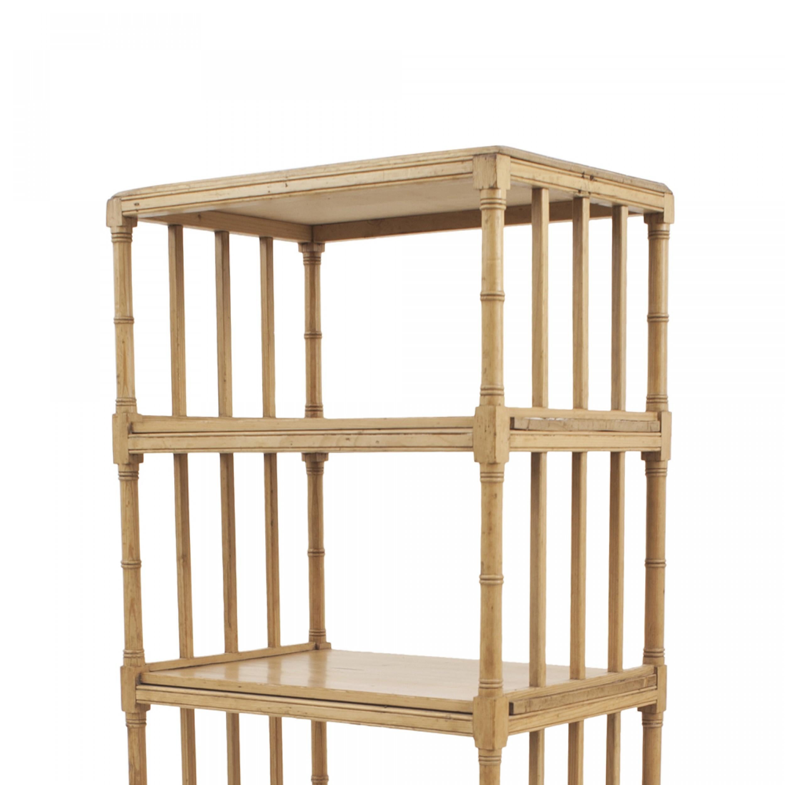 etagere in english