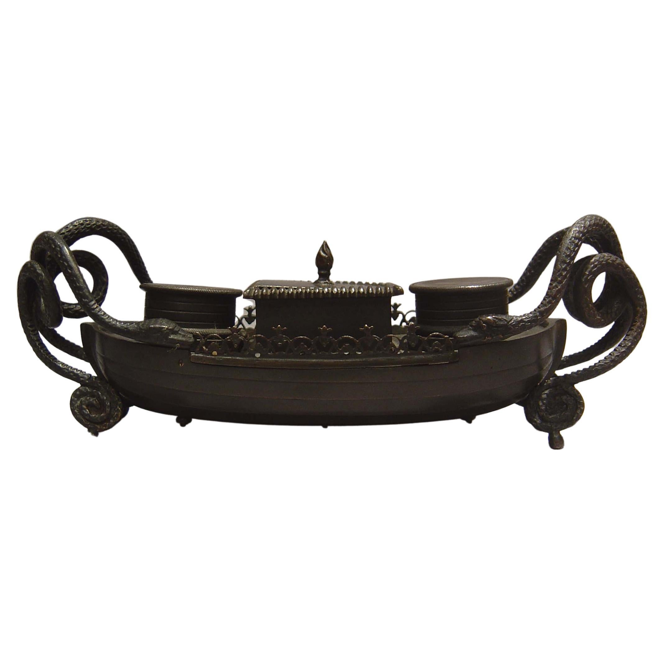 English Regency antique inkwell ecrier in patinated bronze