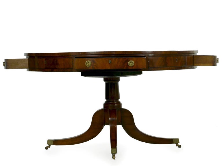 Antique round table