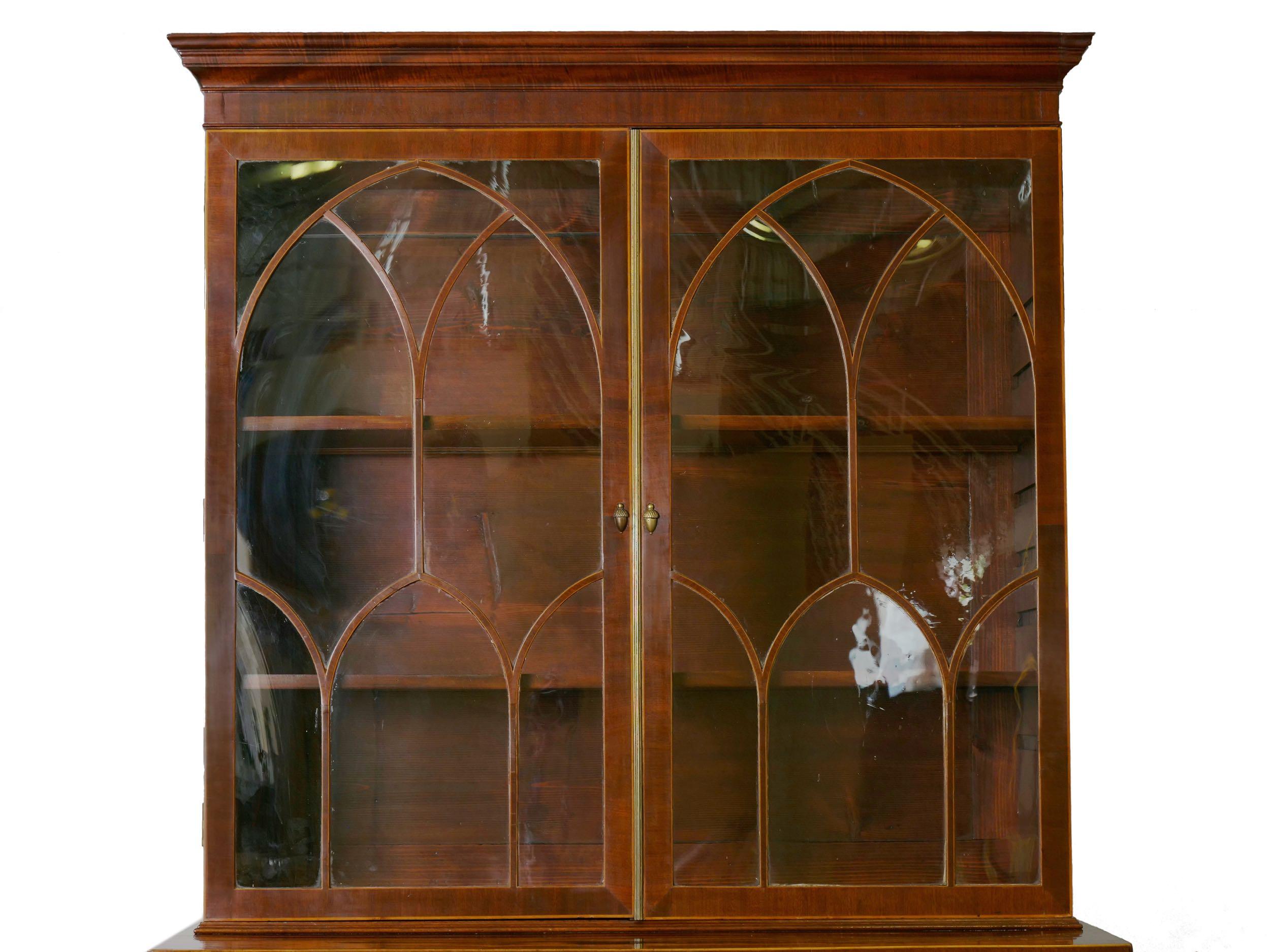 English Regency Antique Mahogany Butler's Bookcase and Desk, circa 1820 1