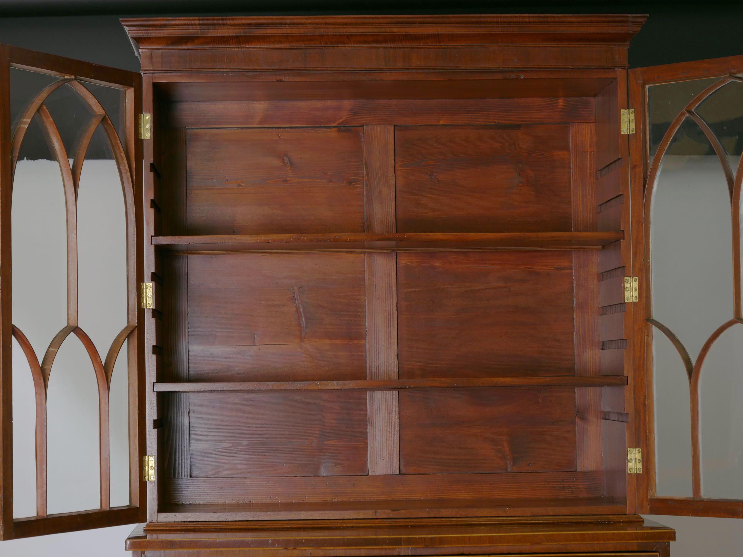 English Regency Antique Mahogany Butler's Bookcase and Desk, circa 1820 2