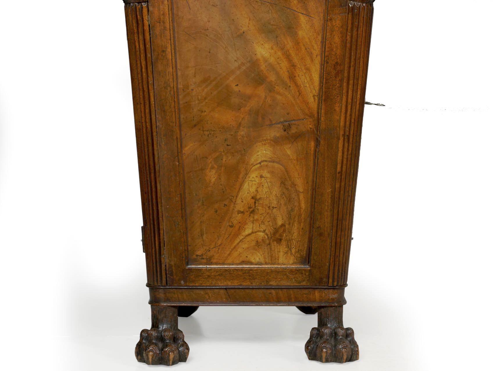 English Regency Antique Mahogany Sideboard Server with Lion Heads, circa 1810 1