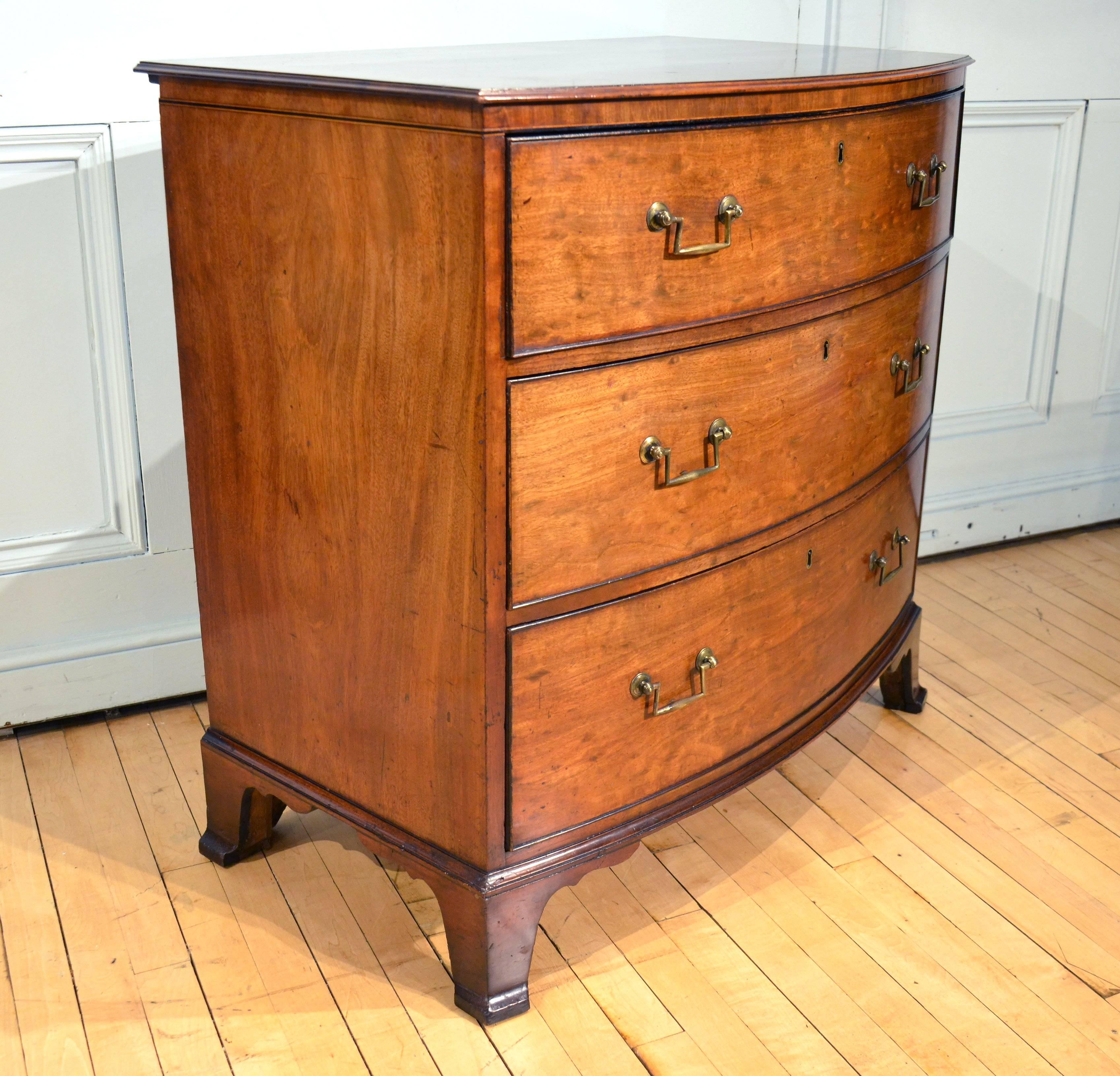 British English Regency Bow Fronted Chest of Drawers