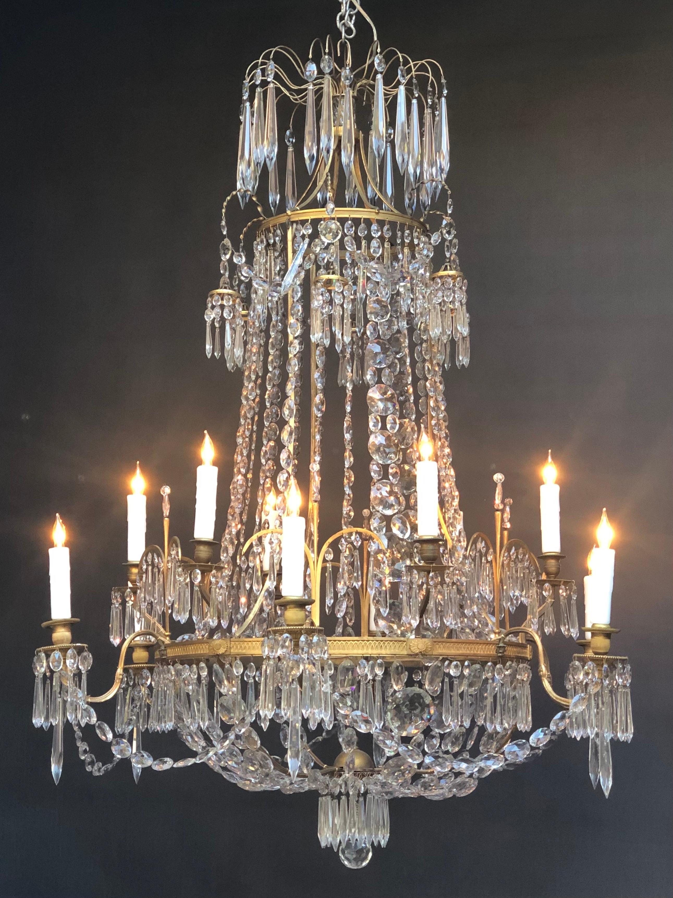18th Century English Regency Brass And Crystal Twelve Candle Chandelier