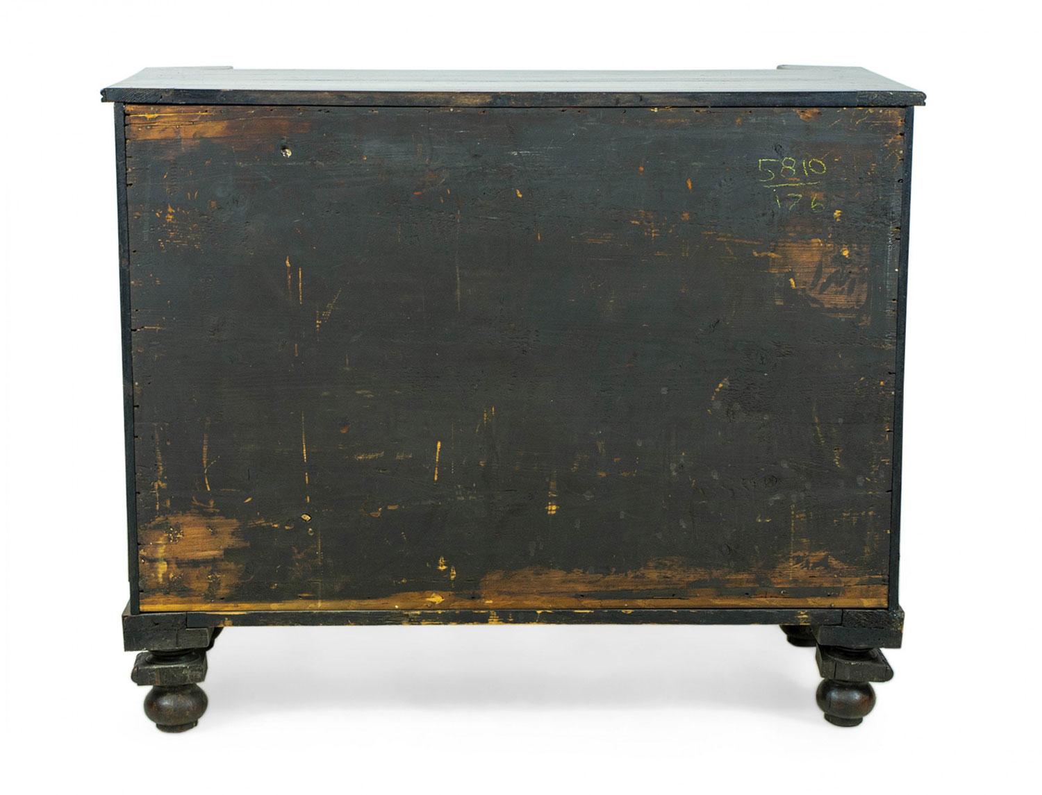 Mobile laterale in palissandro intarsiato in ottone della Reggenza inglese in vendita 6