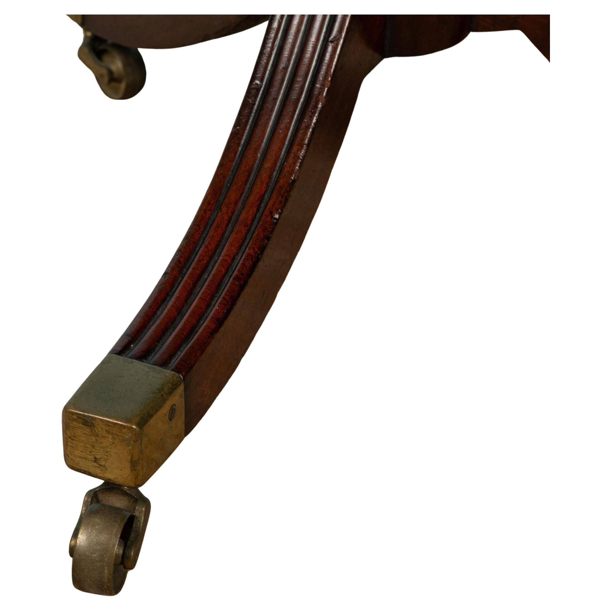 English Regency Brass Mounted Mahogany Three-Tier Dumb Waiter For Sale 6