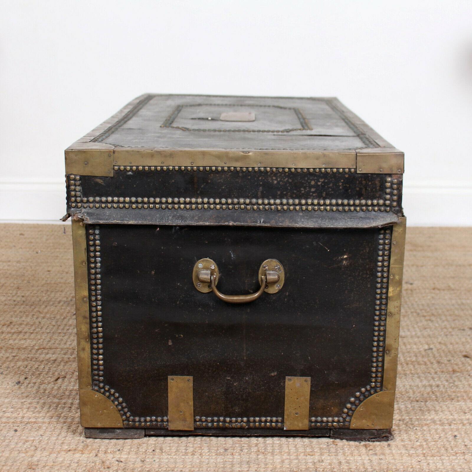 English Regency Brass Studded Leather Chest Ebonized Camphor Military In Good Condition In Newcastle upon Tyne, GB