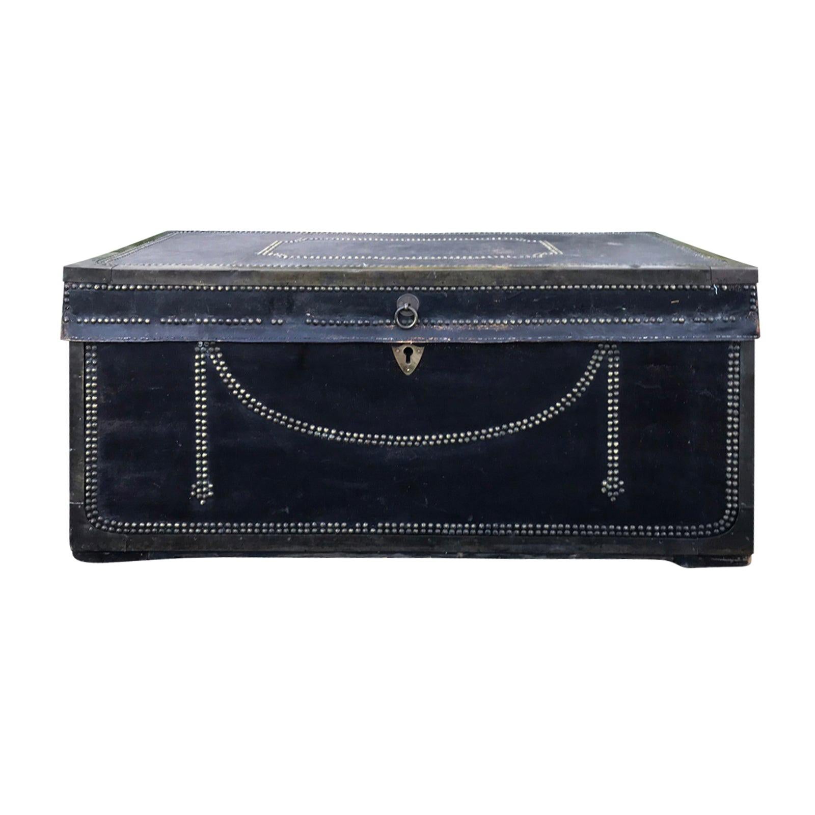 English Regency Camphor Wood and Black Leather Covered Trunk, circa 1810s-1820s For Sale