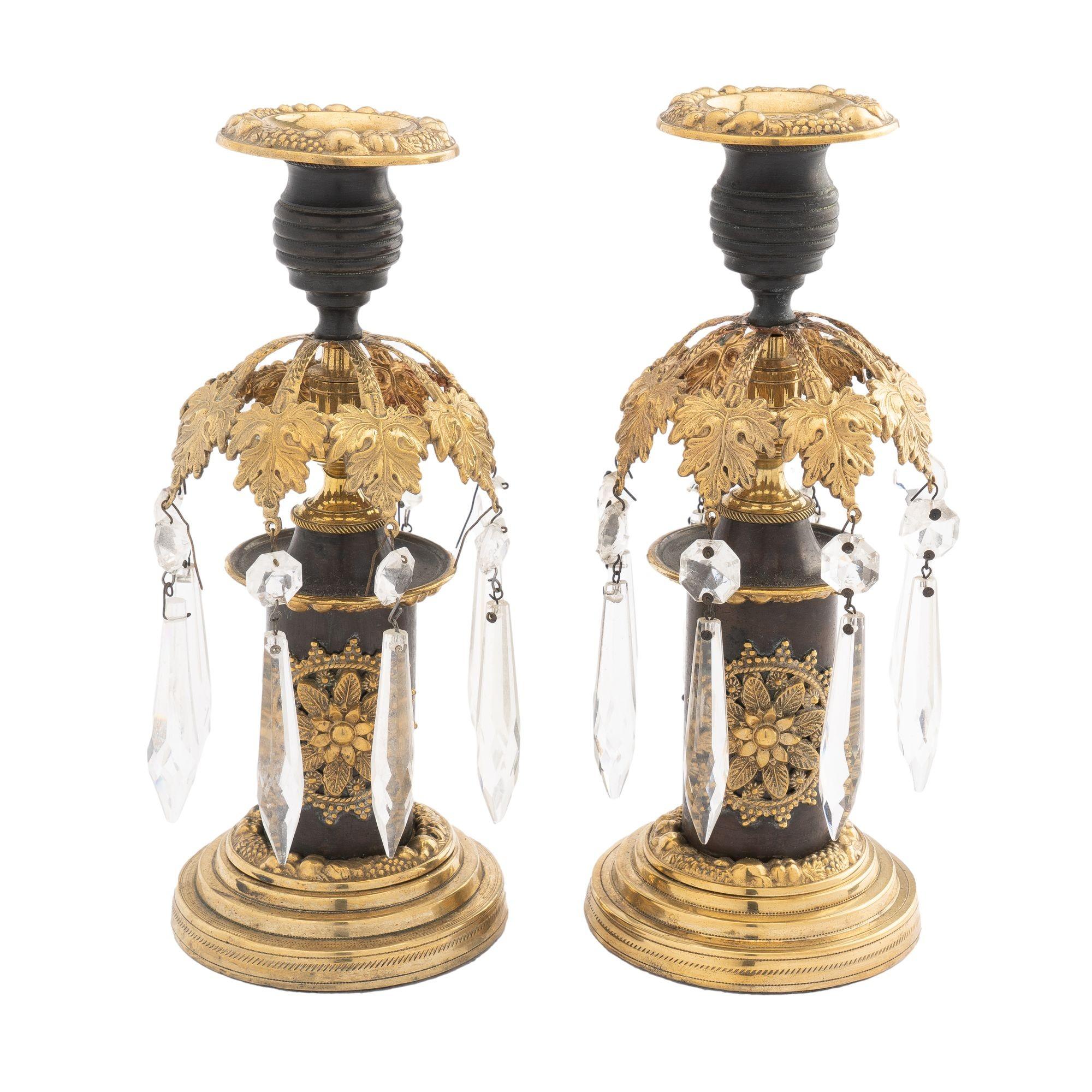 English Regency candlesticks with luster ring & cut glass lusters, c. 1800 In Excellent Condition For Sale In Kenilworth, IL