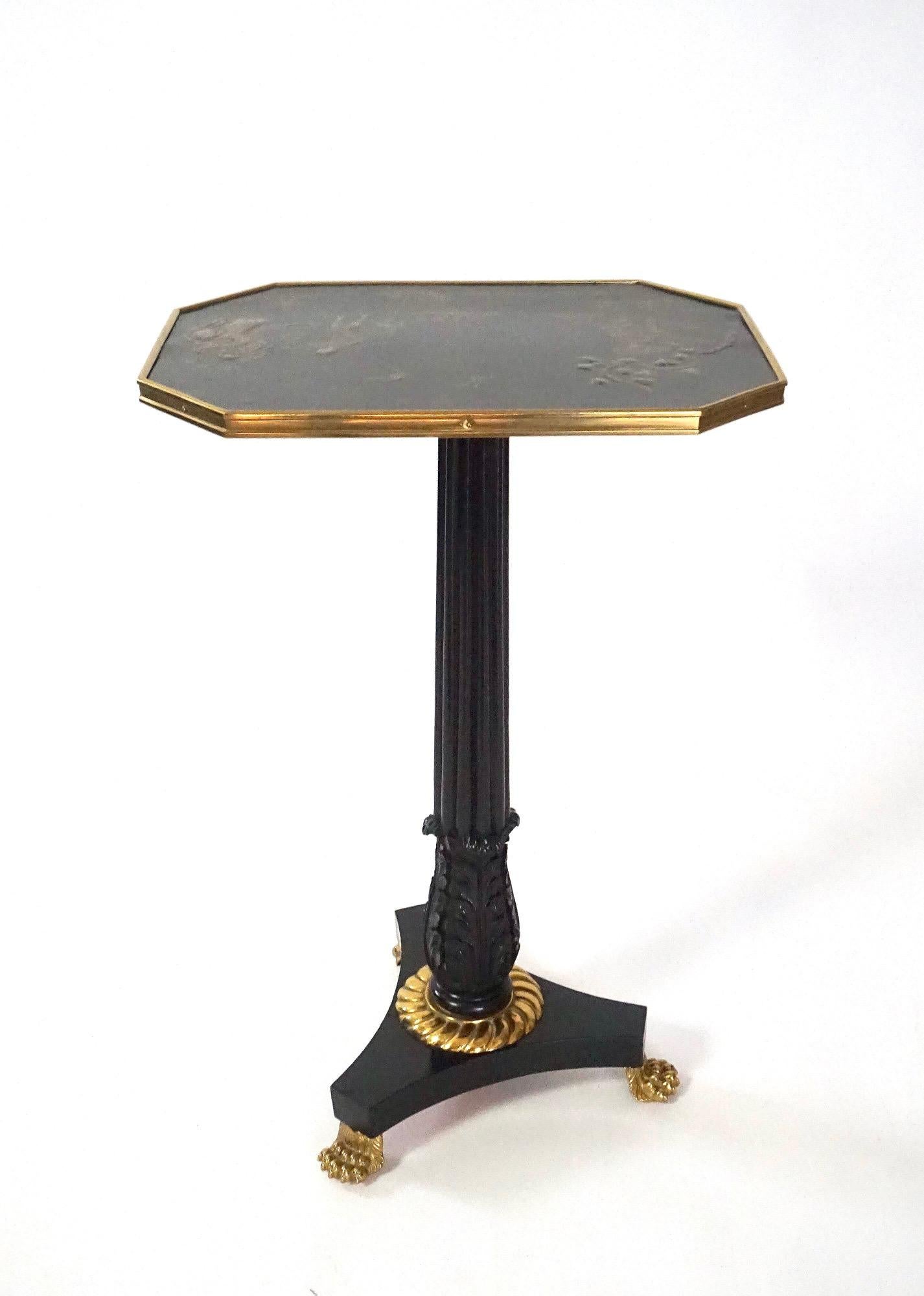 Hand-Painted English Regency Chinoiserie Lacquer Top Ebonized Brass Mounted Stand, circa 1820 For Sale