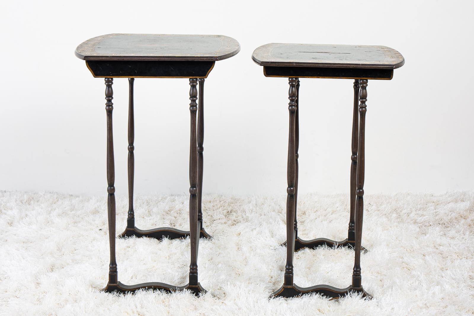 English Regency Chinoiserie Nesting Tables In Good Condition In Rio Vista, CA