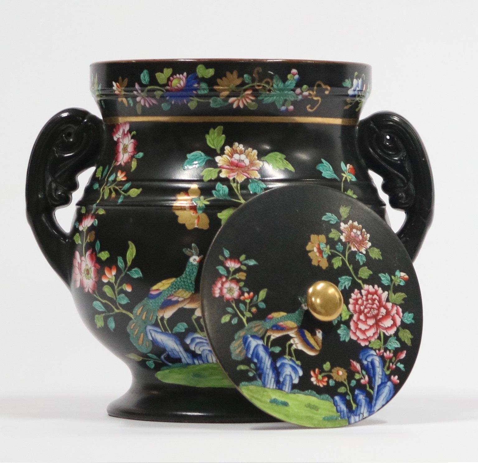 19th Century English Regency Chinoiserie Spode Potpourri Porcelain Jar