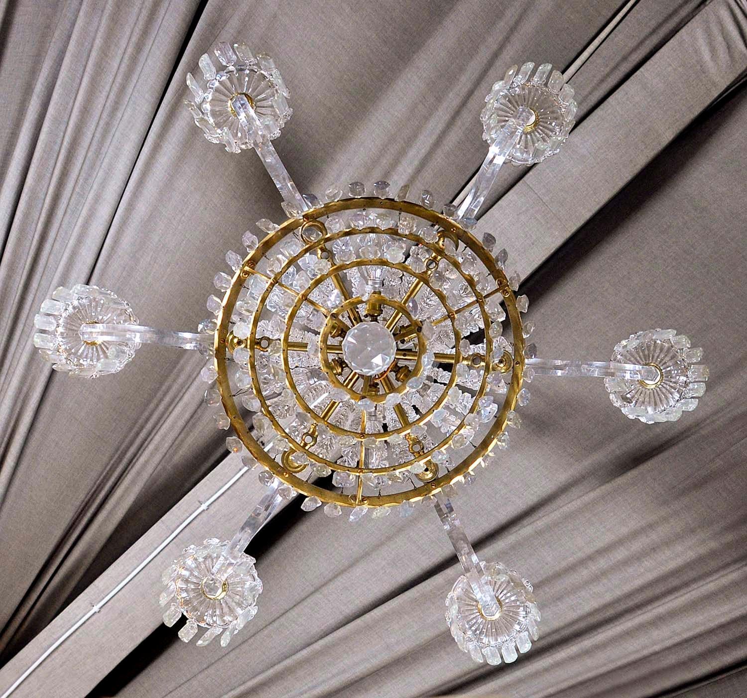 English Regency Crystal Waterfall Chandelier In Good Condition In London, GB