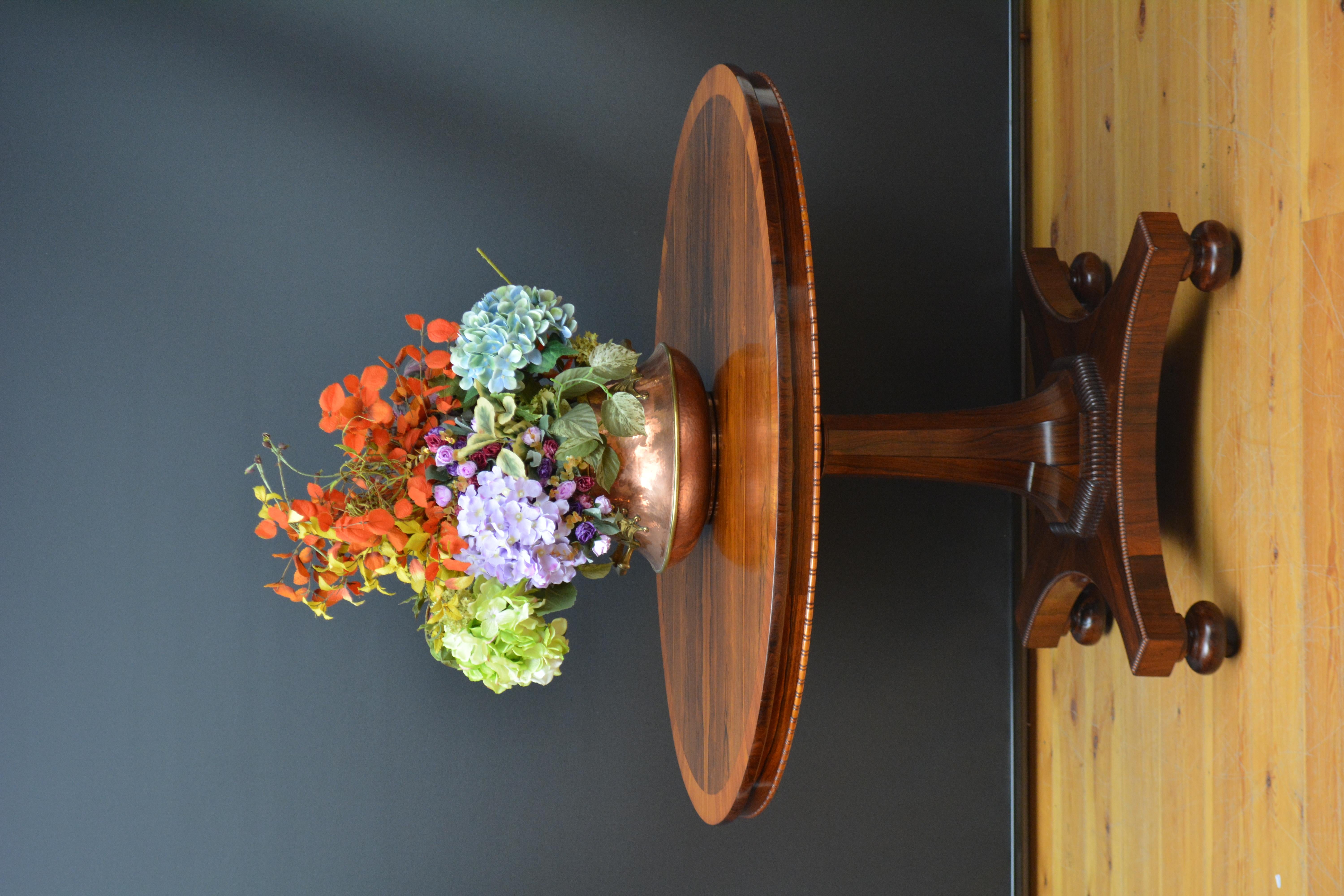 English Regency Dining Table / Centre Table c1820s In Good Condition For Sale In High Peak, GB