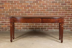 Console de style Régence anglaise du début du 19e siècle avec pieds tournés et cannelés