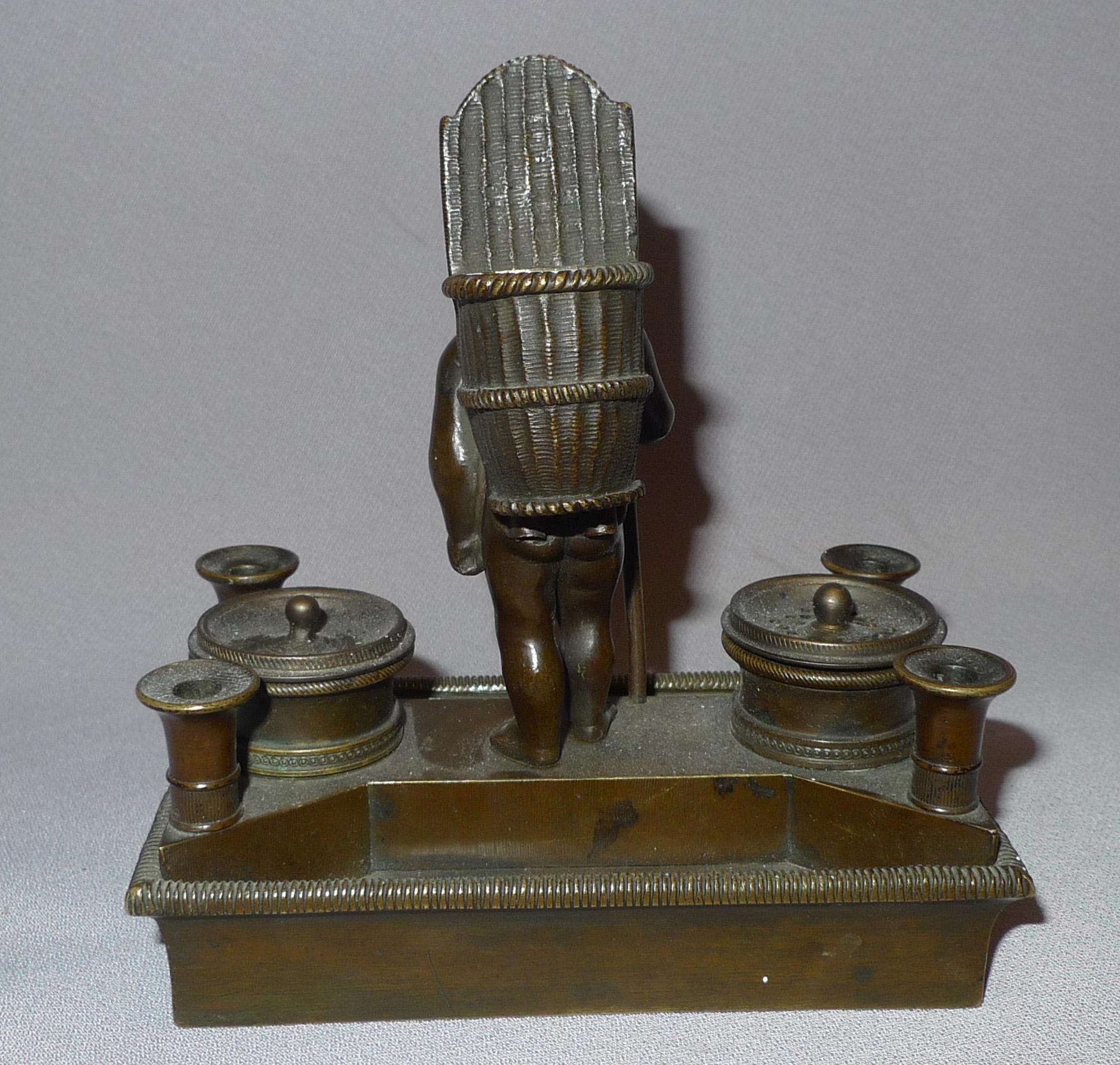 Patinato Scrivania e fiammifero inglese Regency in bronzo patinato in vendita