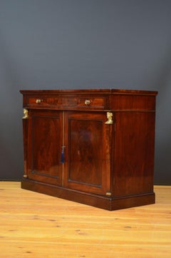 Buffet en acajou de style Empire de la Régence anglaise