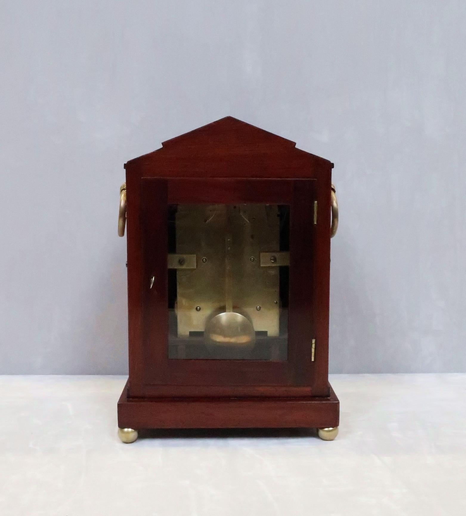 English Regency Figured Mahogany Bracket Clock by Thomas Connald For Sale 1