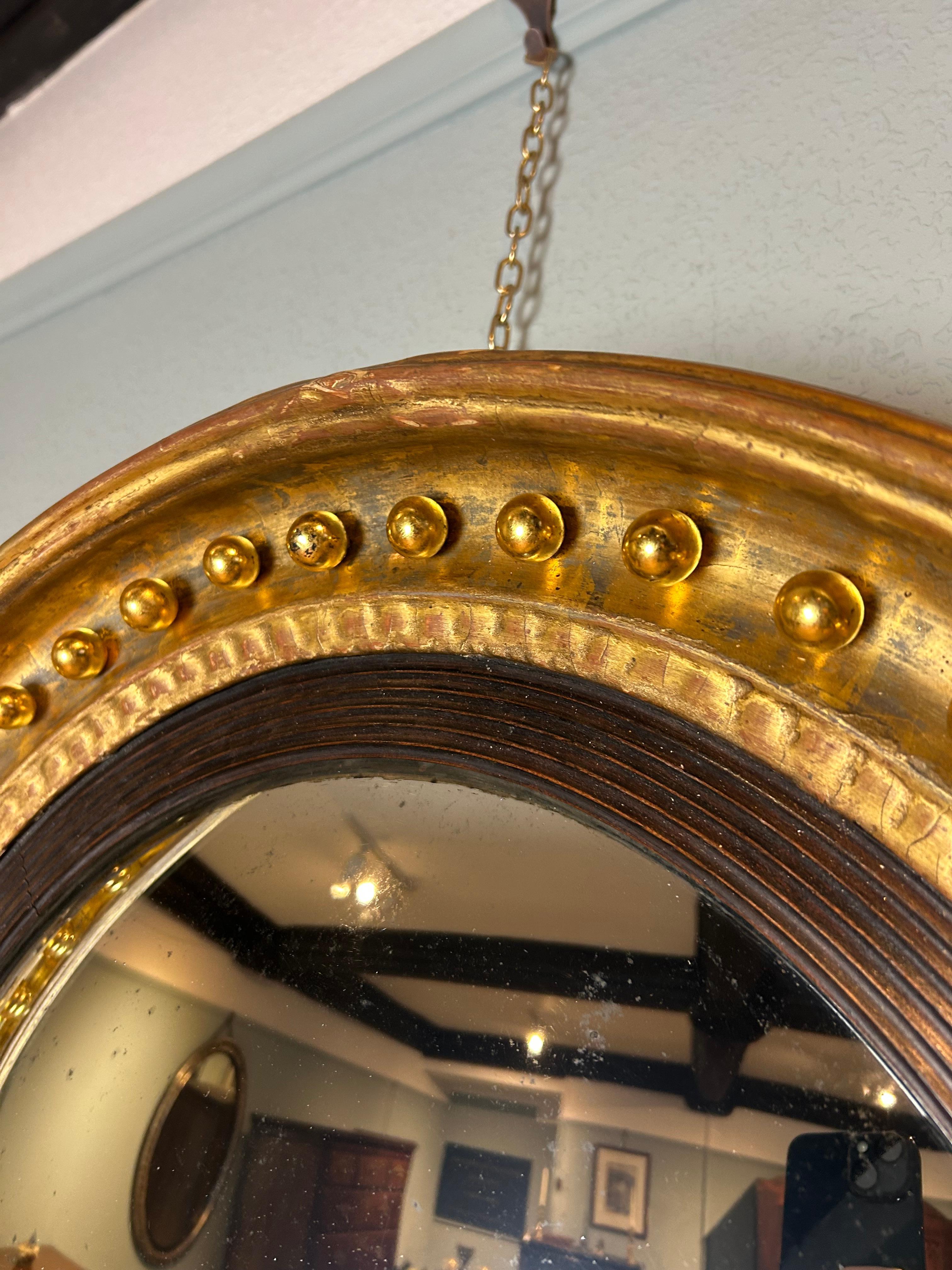 English Regency Gilt Convex Mirror In Good Condition For Sale In Sherborne, GB