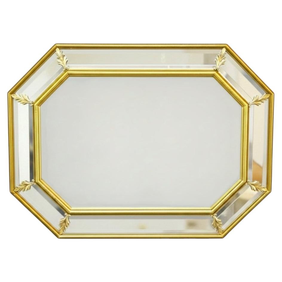Miroir « parclose » anglais de style Régence en bois doré, XXe siècle en vente
