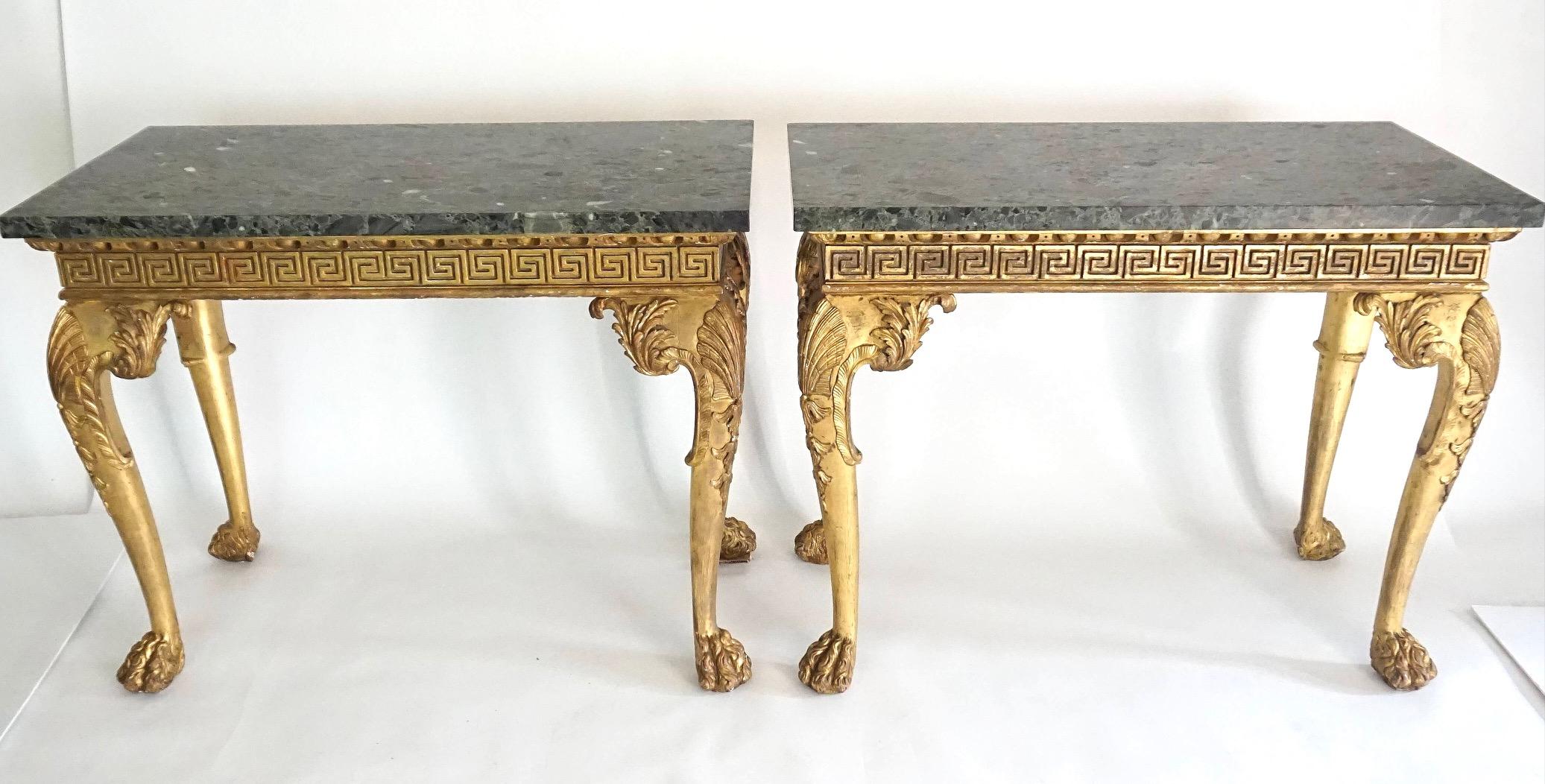 Regency Tables d'appoint en bois doré de style Régence anglaise, à la manière de William Kent, datant d'environ 1815 en vente