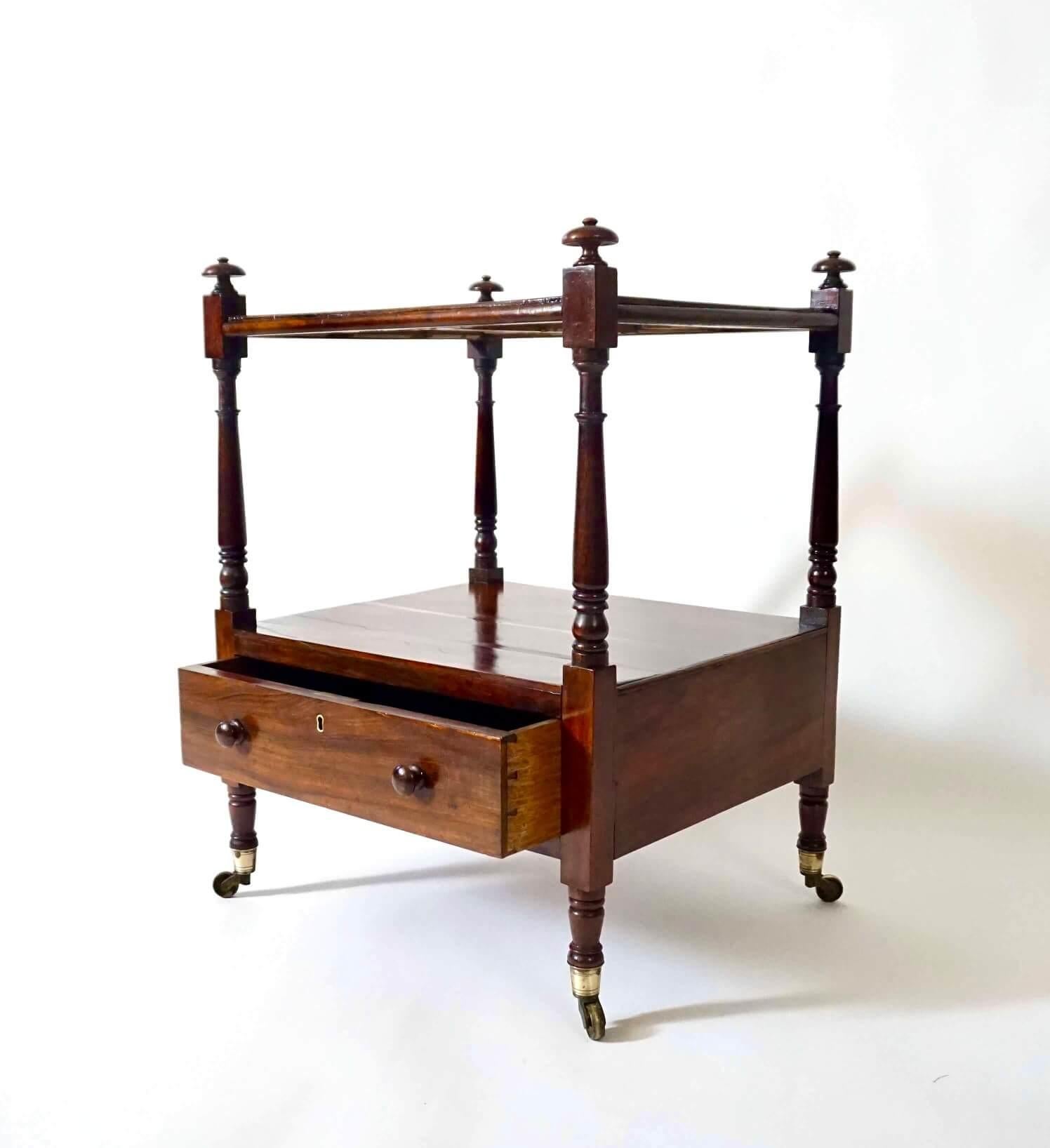 English Regency Gonçalo Alves Low Etagere or Two-Tier Stand with Drawer, c. 1815 In Good Condition For Sale In Kinderhook, NY