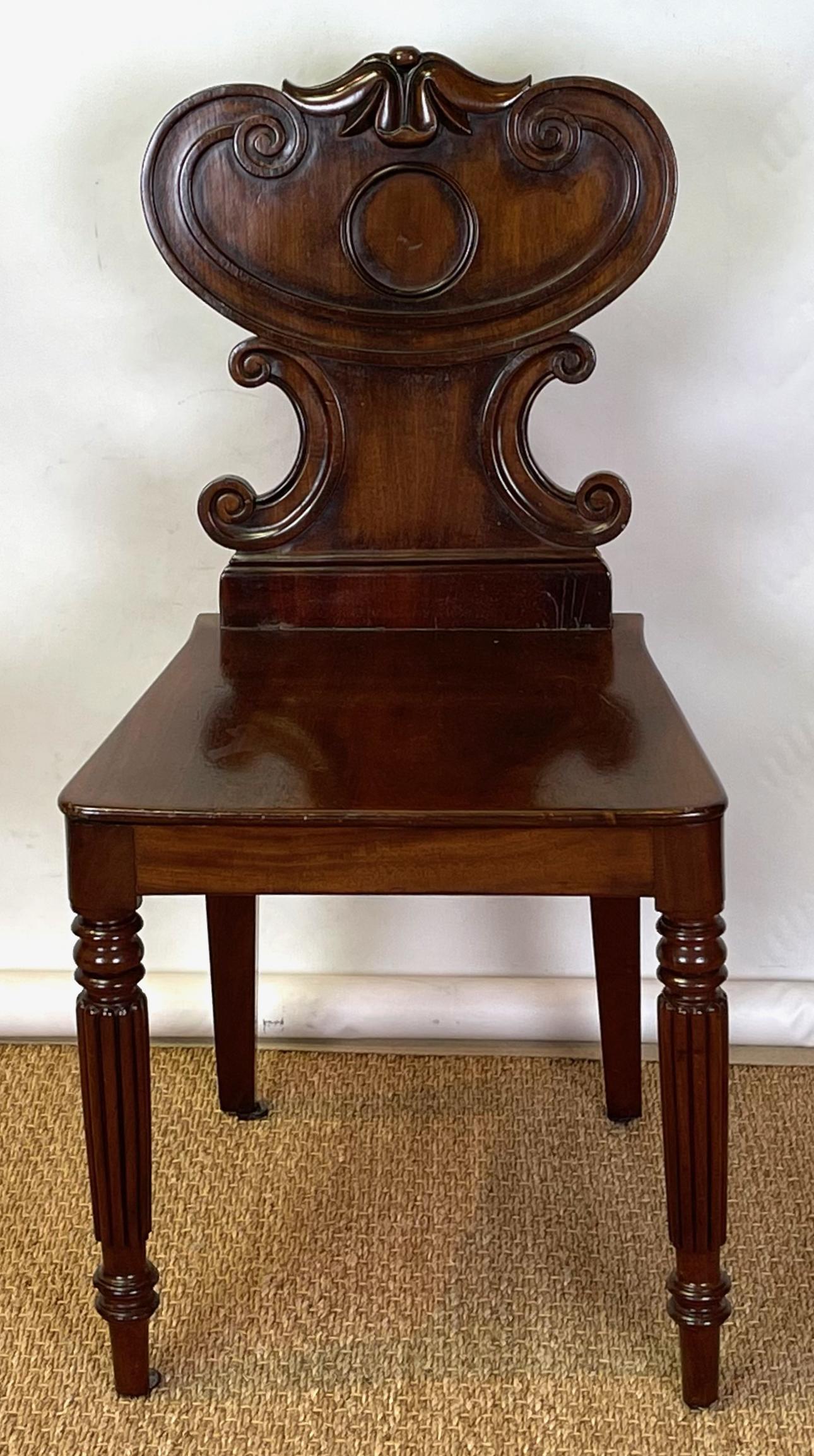 English Regency Hall Chair In Good Condition In Kilmarnock, VA