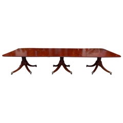 English Regency Honduras Mahogany Triple Pedestal Dining Room Table, Circa 1810