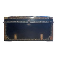 Antique English Regency Leather 
Brass Campaign Trunk, circa 1810