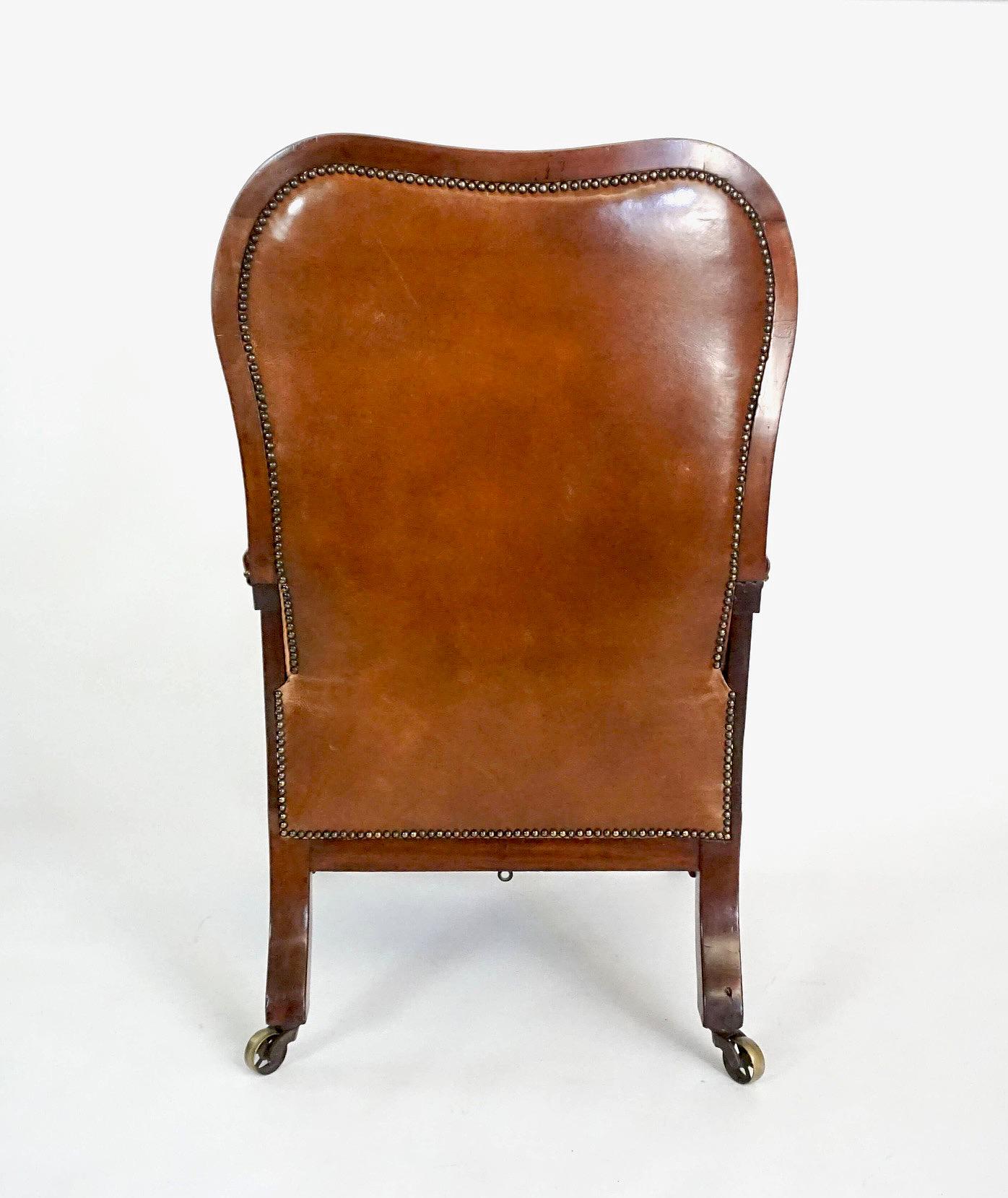 Regency Leather Upholstered Mahogany Reclining Armchair, circa 1830 In Good Condition For Sale In Kinderhook, NY