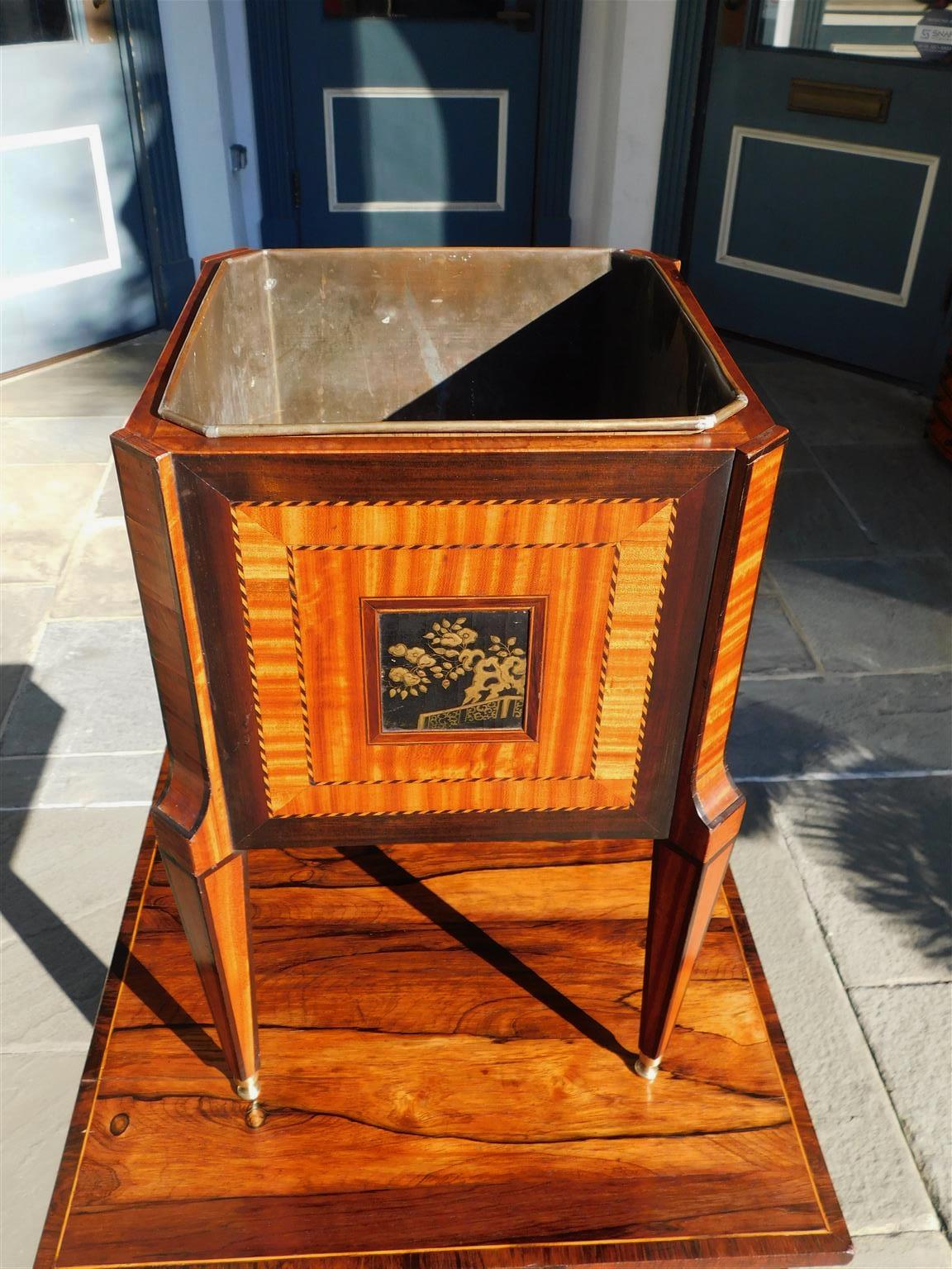 English Regency Mahogany and Satinwood Cellarette with Orig. Brass Liner C. 1810 In Excellent Condition For Sale In Hollywood, SC