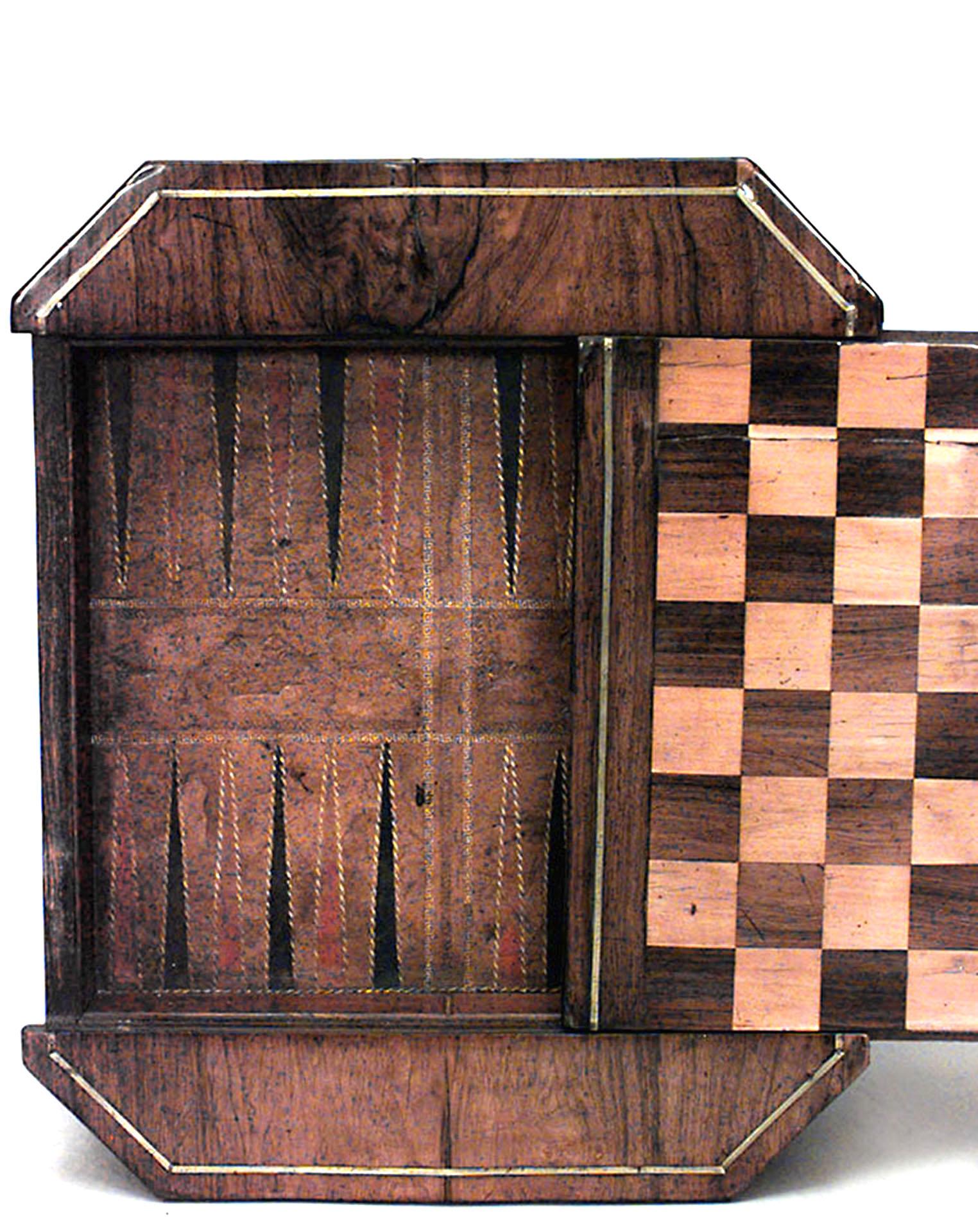 Englischer Regency-Schach-/ Checkers-Spieltisch aus Mahagoni (Messing) im Angebot