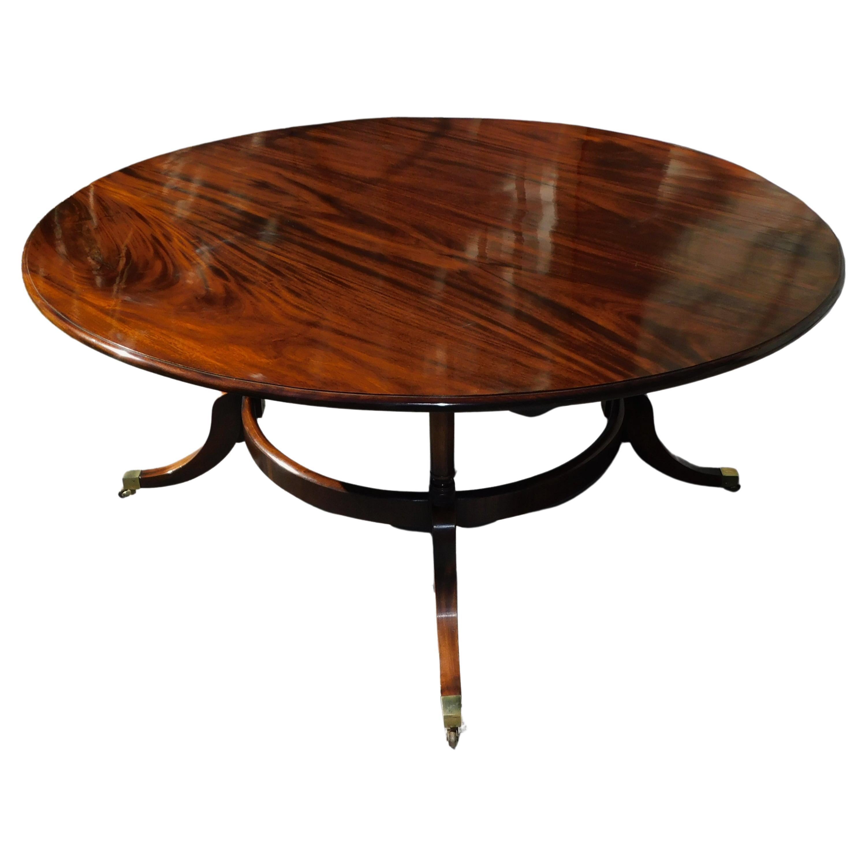 English Regency Mahogany Circular Dining Table with Splayed Legs on Casters 1850
