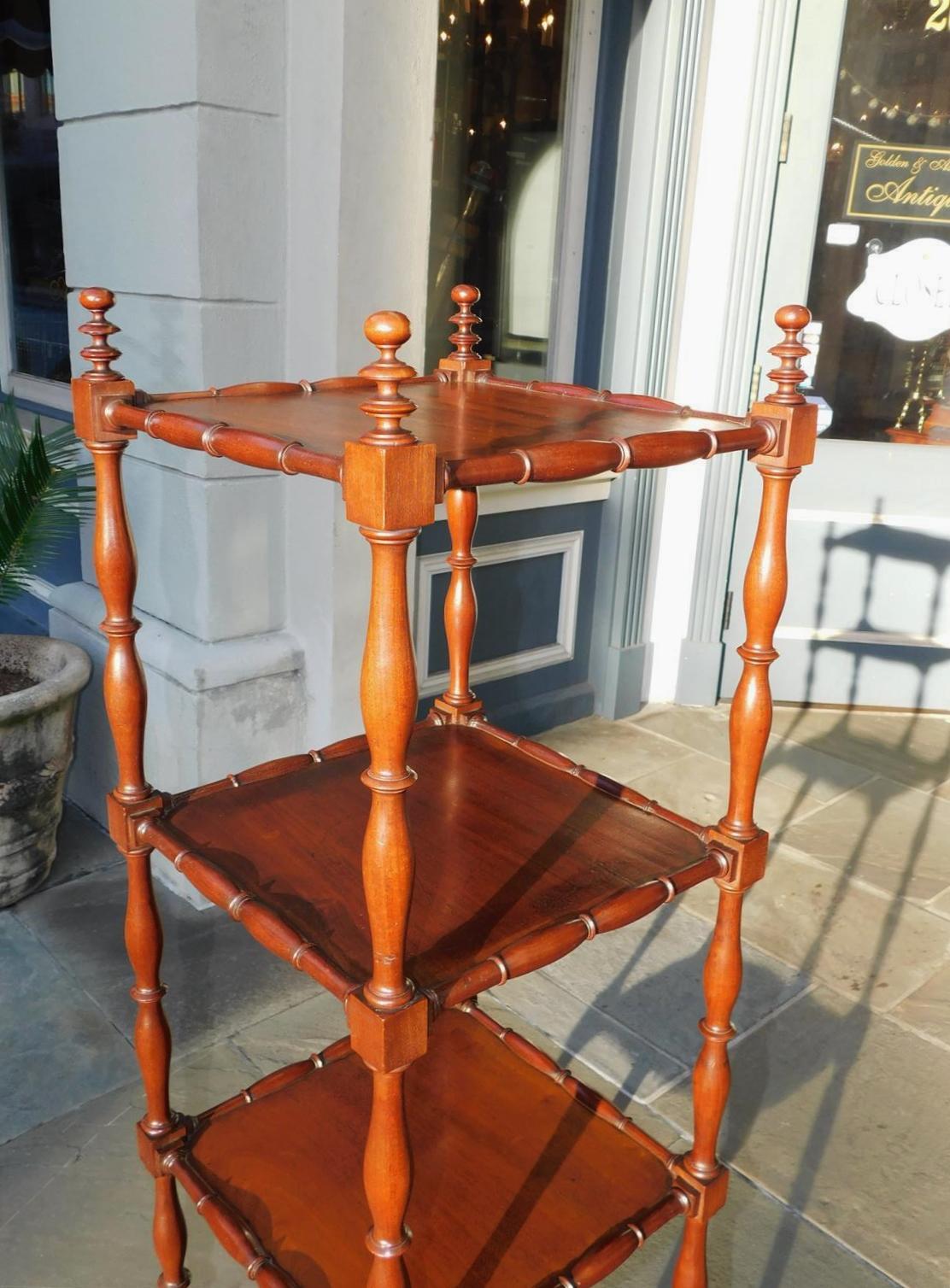 English Regency Mahogany Four Tiered Finial Etagere with Brass Casters, C. 1800 In Excellent Condition For Sale In Hollywood, SC